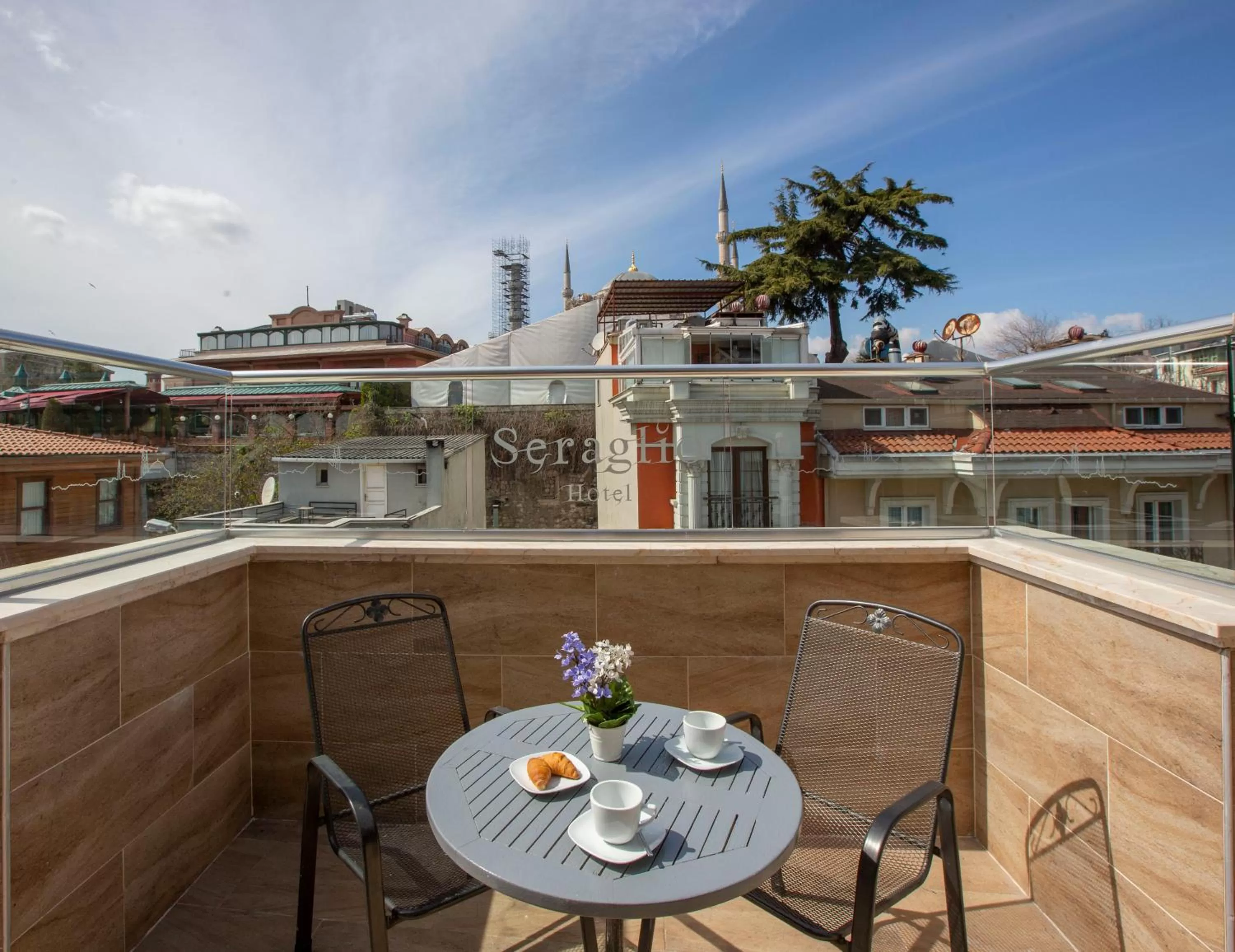 Balcony/Terrace in Seraglio Hotel & Suites