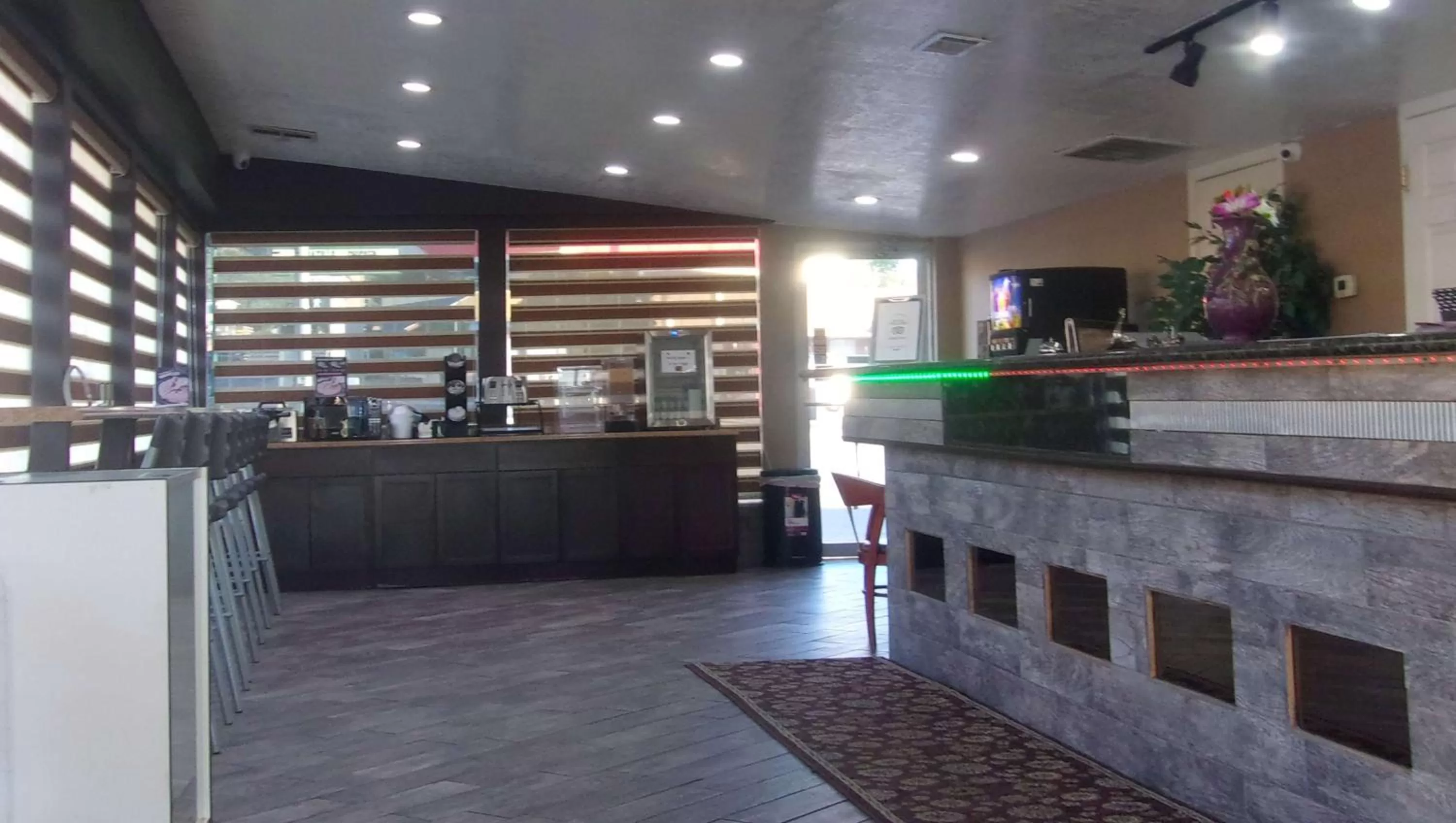 Lobby or reception in Mountain Star Inn