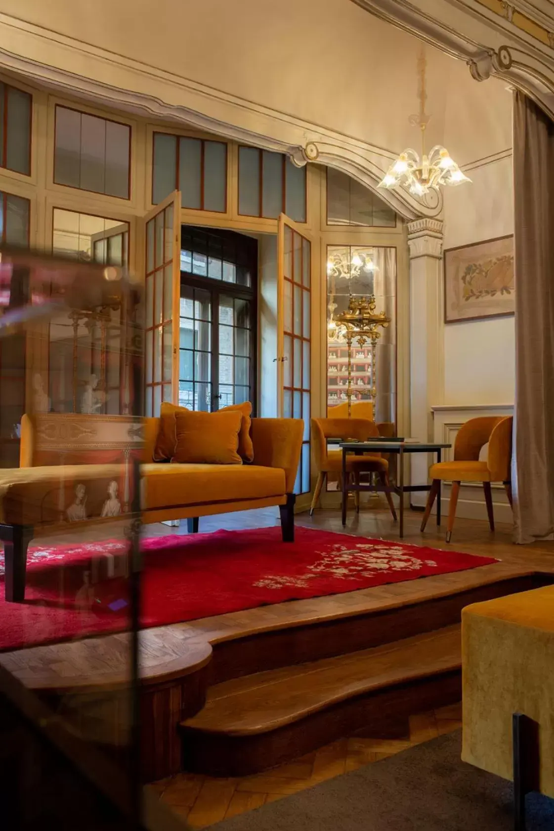 Suite with Canal View in Eight Venezia Suite with Canal View in Eight Venezia