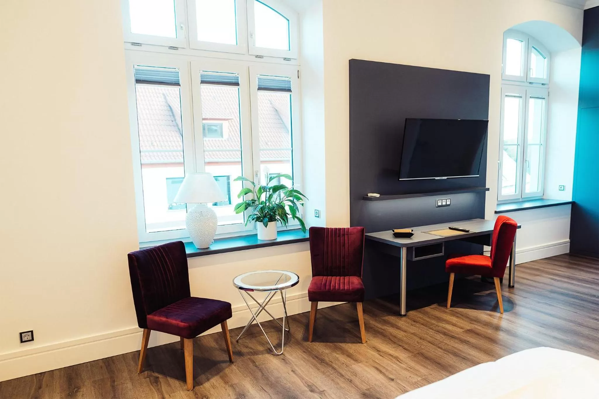 Photo of the whole room, Bed in Hotel - Pension & Gaststätte "Alter König"