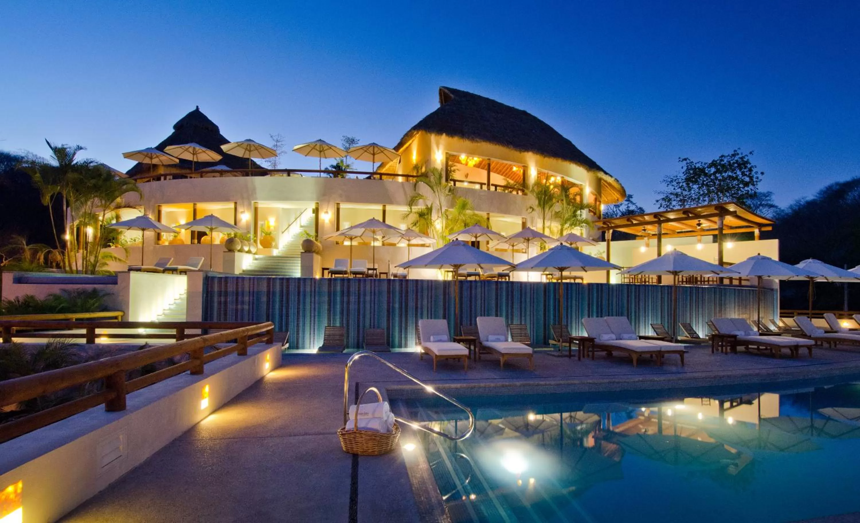 Swimming pool in Grand Matlali Suites & Villas Riviera Nayarit