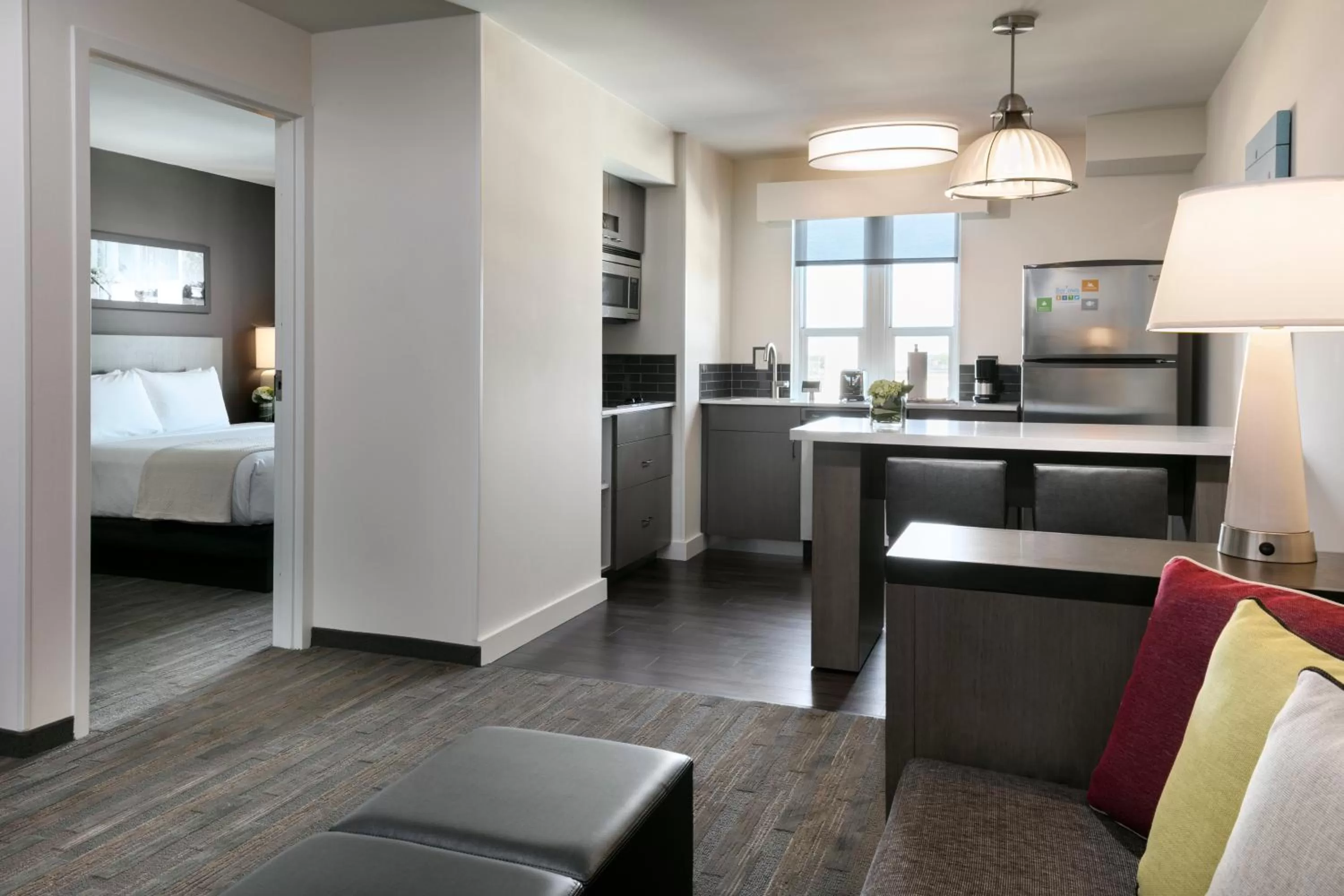 Kitchen or kitchenette, Bed in Hyatt House Charleston - Historic District