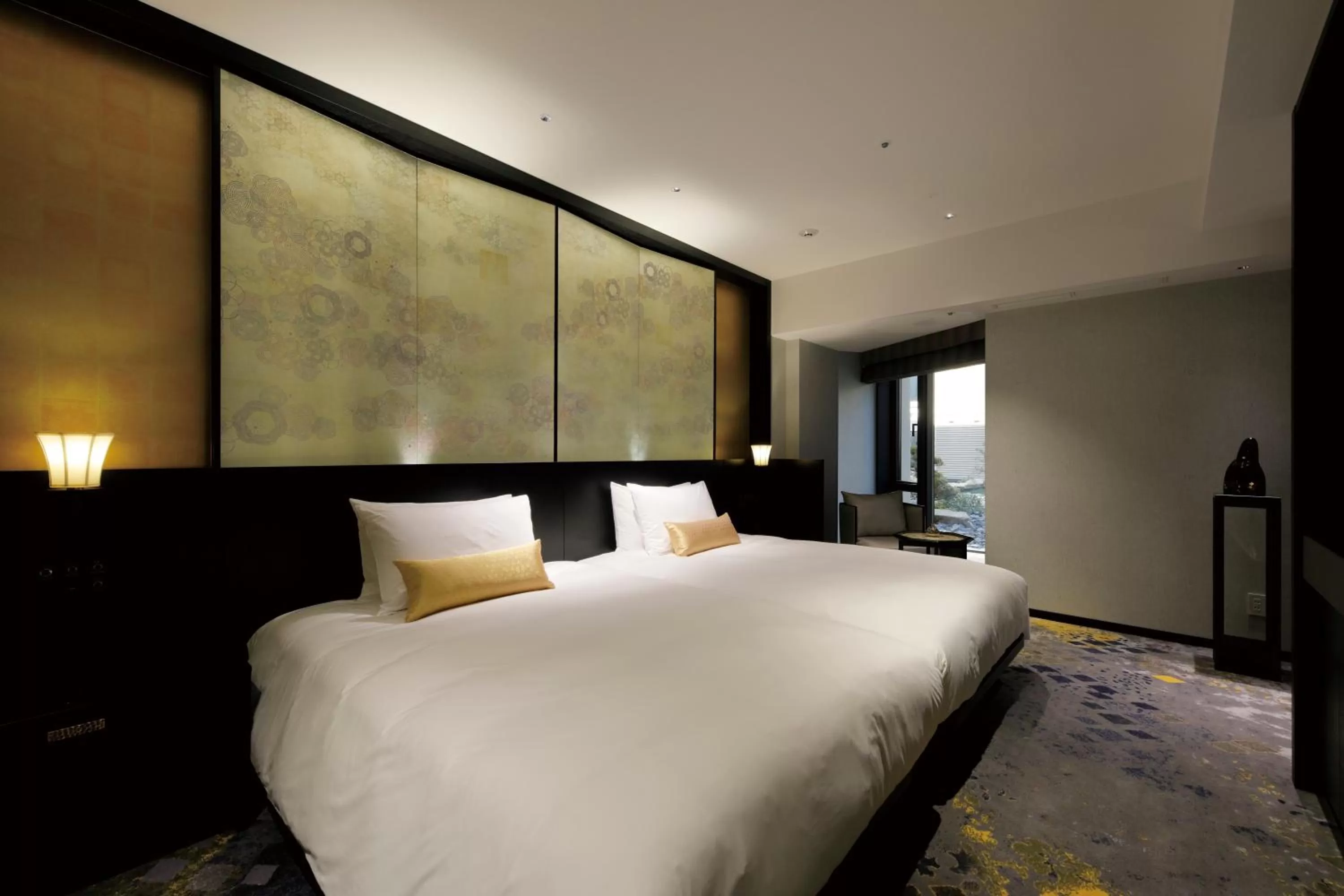 Photo of the whole room, Bed in THE HOTEL SANRAKU KANAZAWA 21th December 2022 OPEN