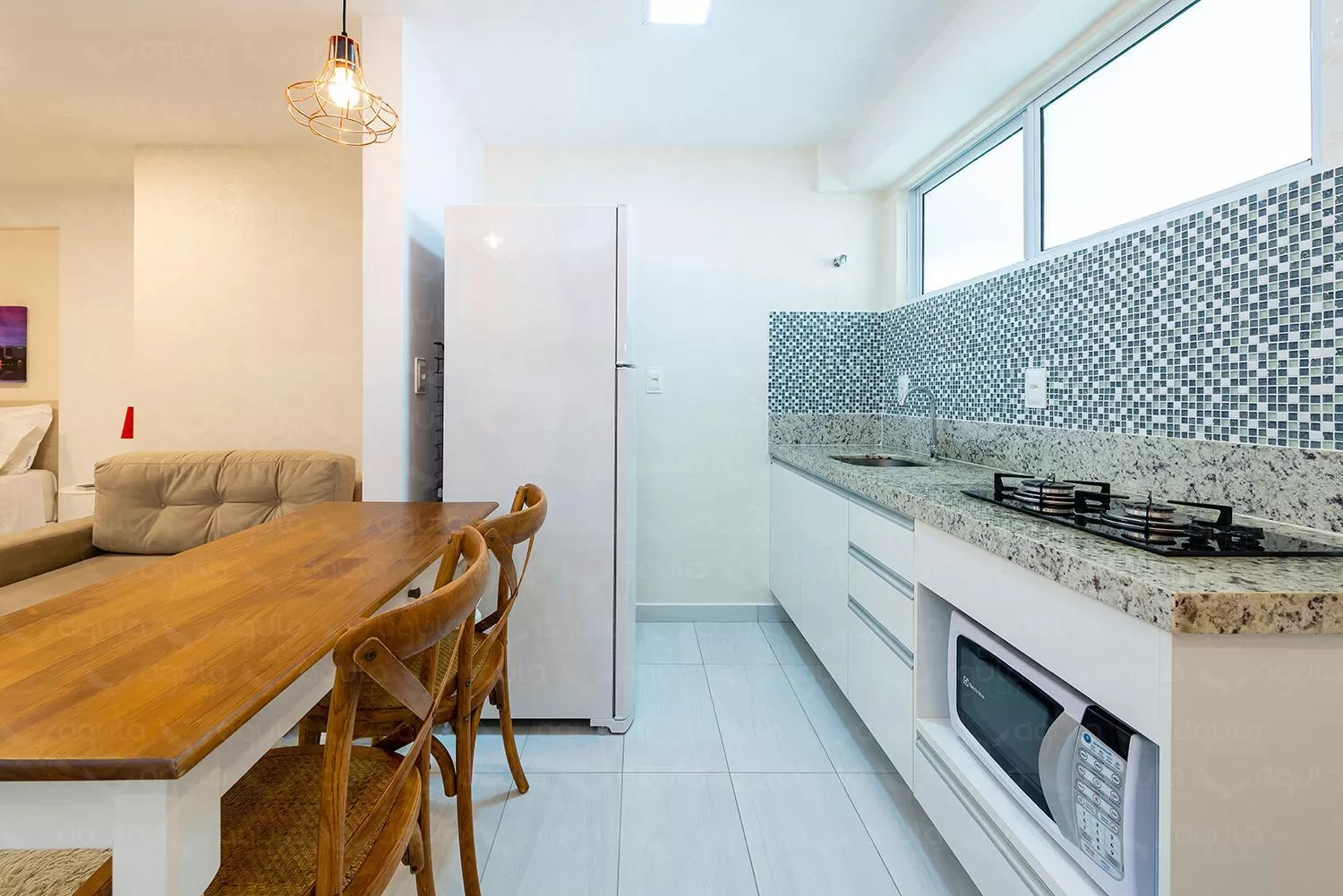 Kitchen/Kitchenette in Águia Flats Pousada