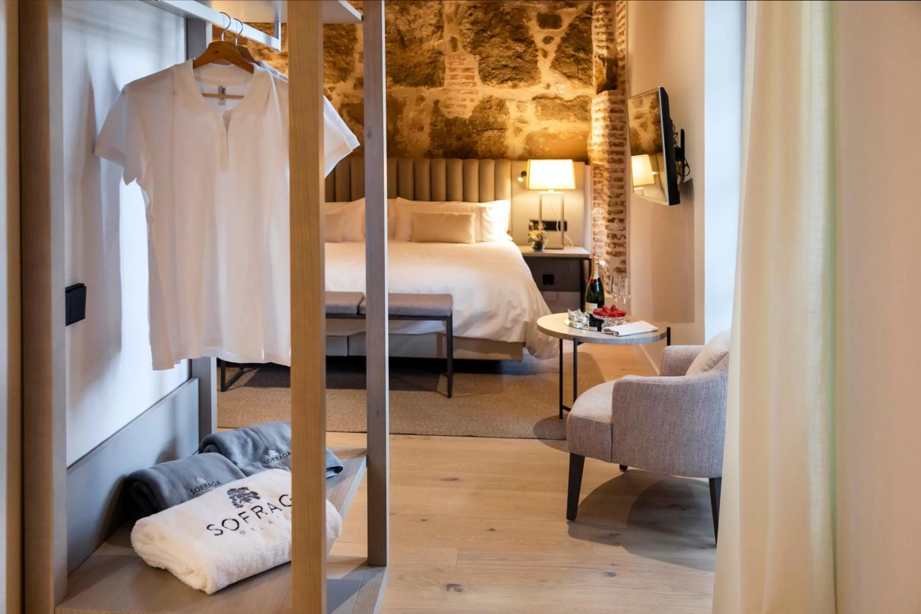 Bedroom, Bed in Sofraga Palacio