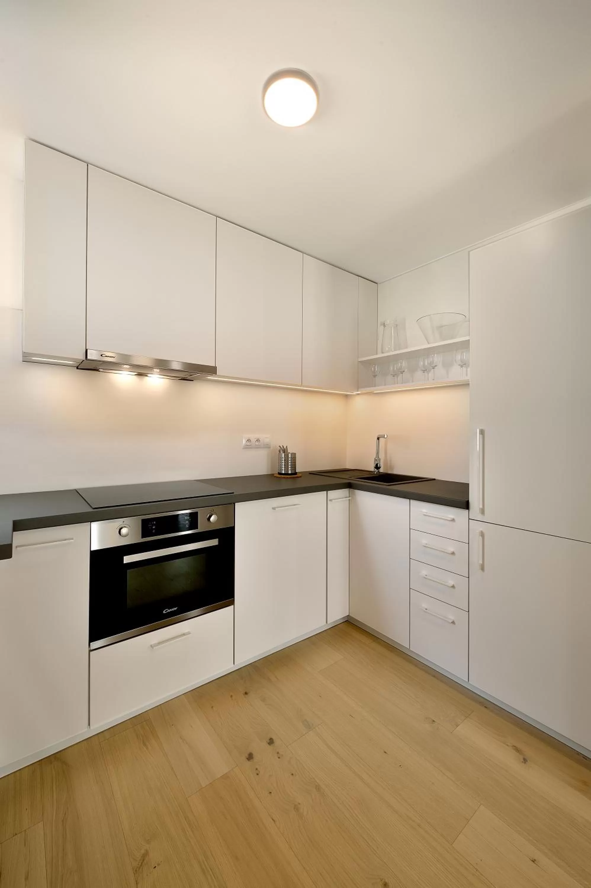 Kitchen or kitchenette in Smart & Green Living by Ambiente