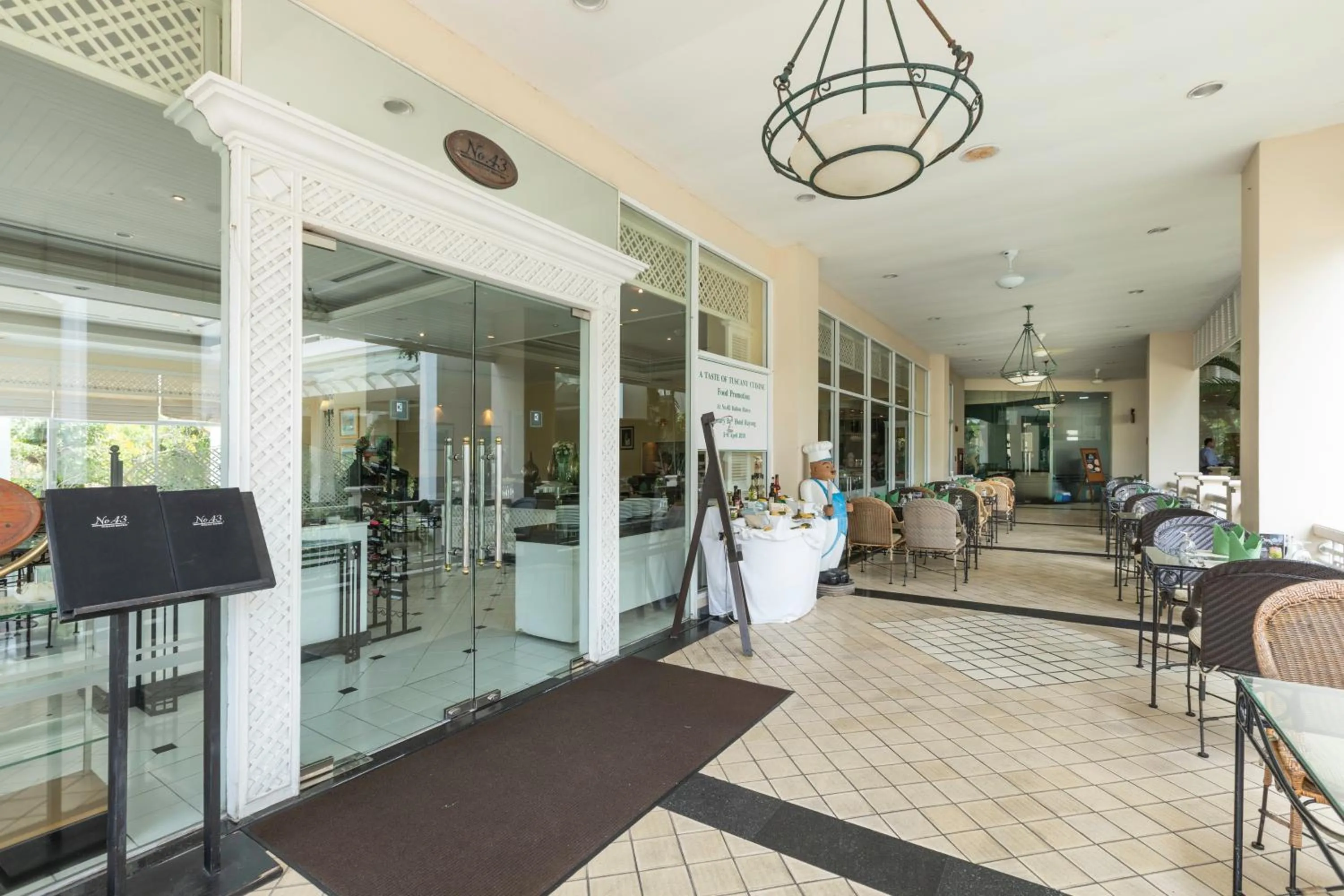 Restaurant/places to eat in Kantary Bay Hotel And Serviced Apartment Rayong