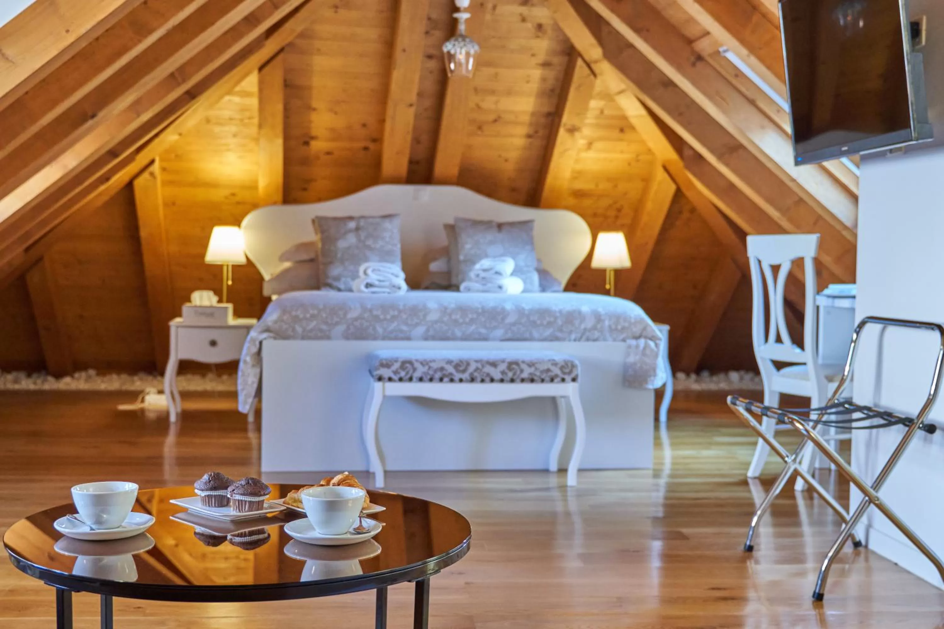 Bed in Villa Split Heritage Hotel