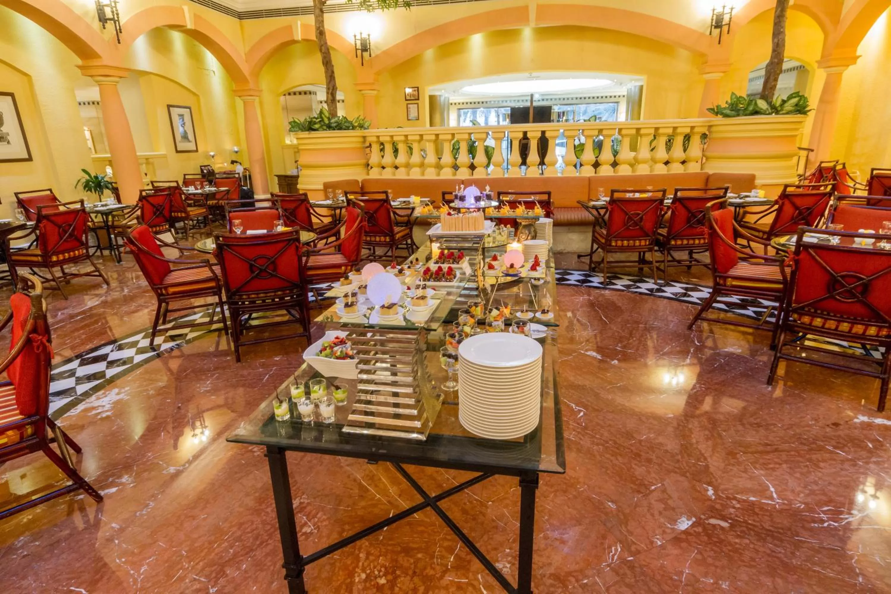 Restaurant/Places to Eat in Grand Excelsior Hotel Deira