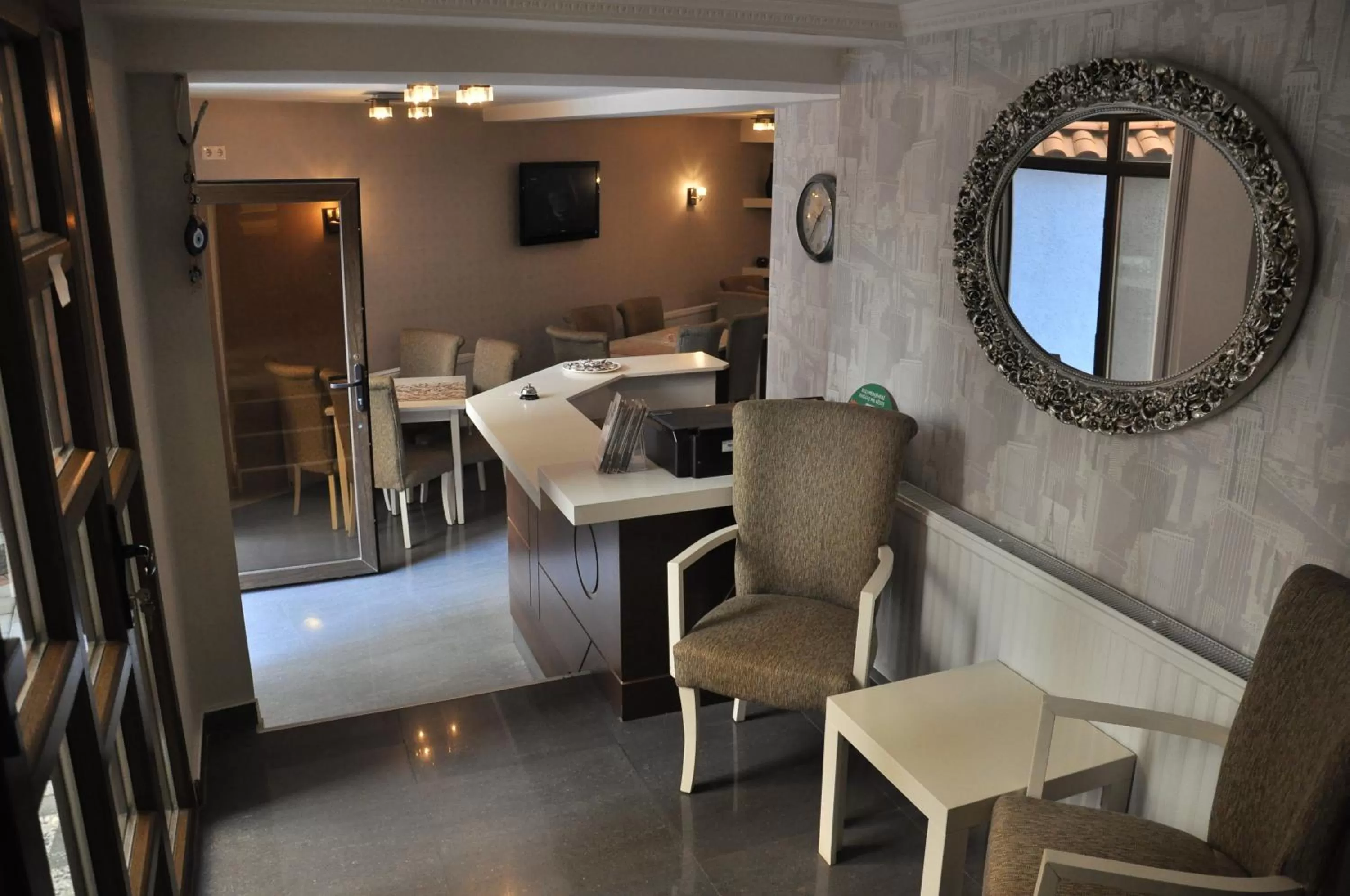 Lounge or bar, Restaurant/Places to Eat in Hotel Prima