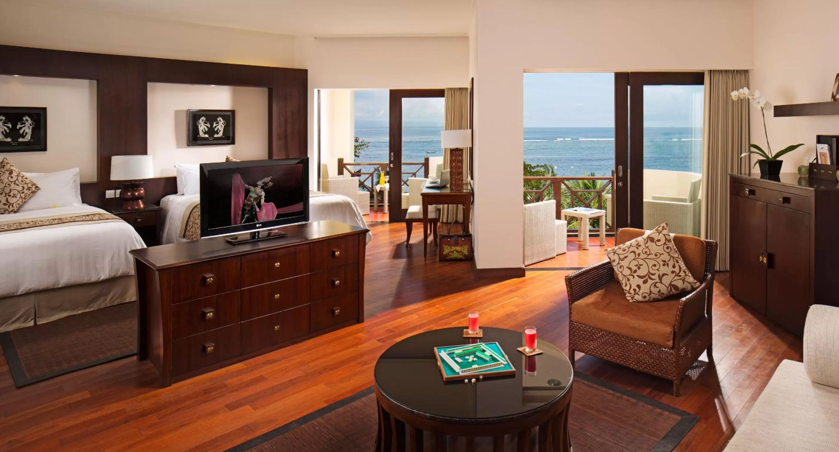 Photo of the whole room, Seating Area in Grand Mirage Resort & Thalasso Bali