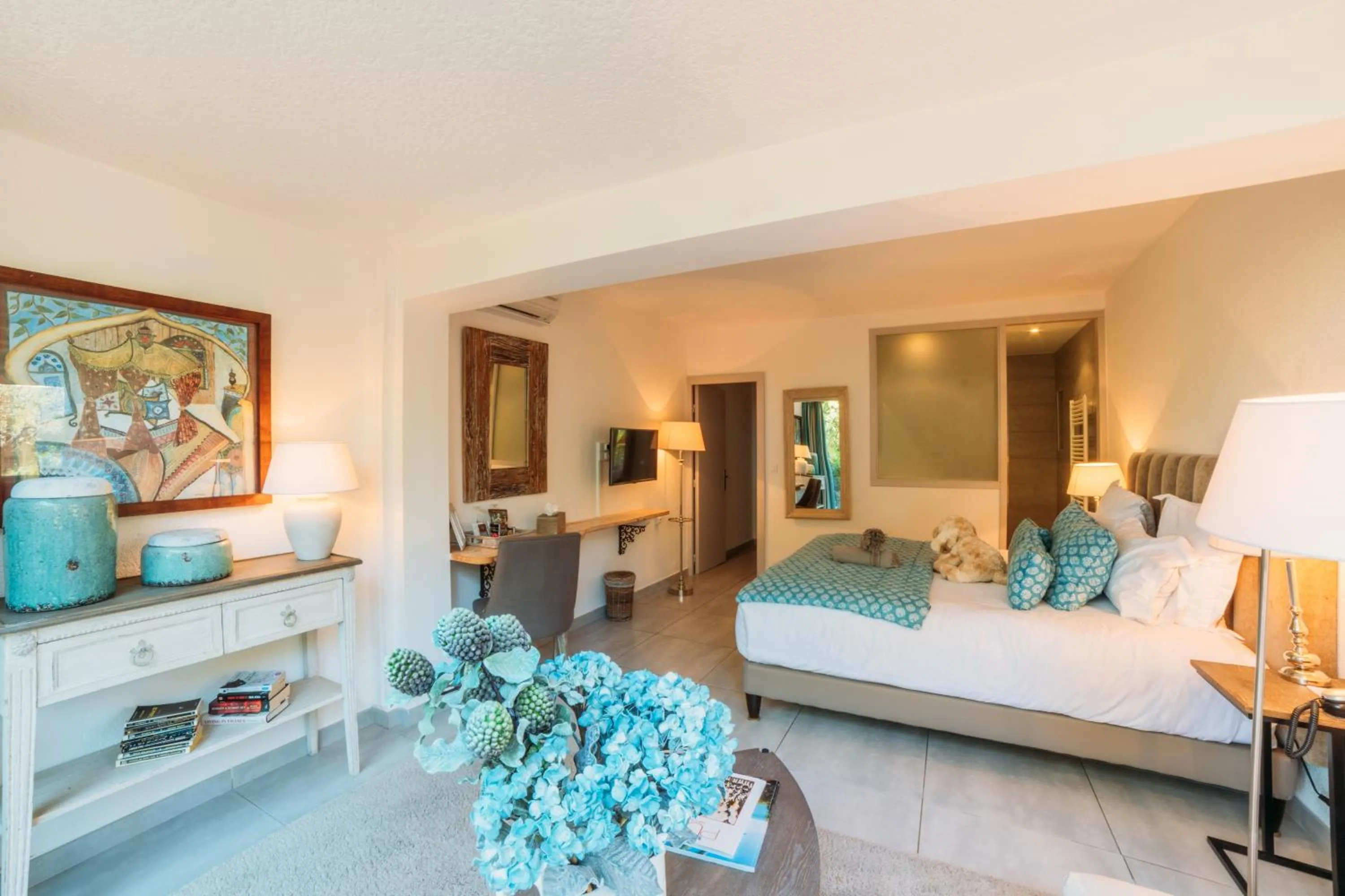 Bed in Hôtel Font Mourier