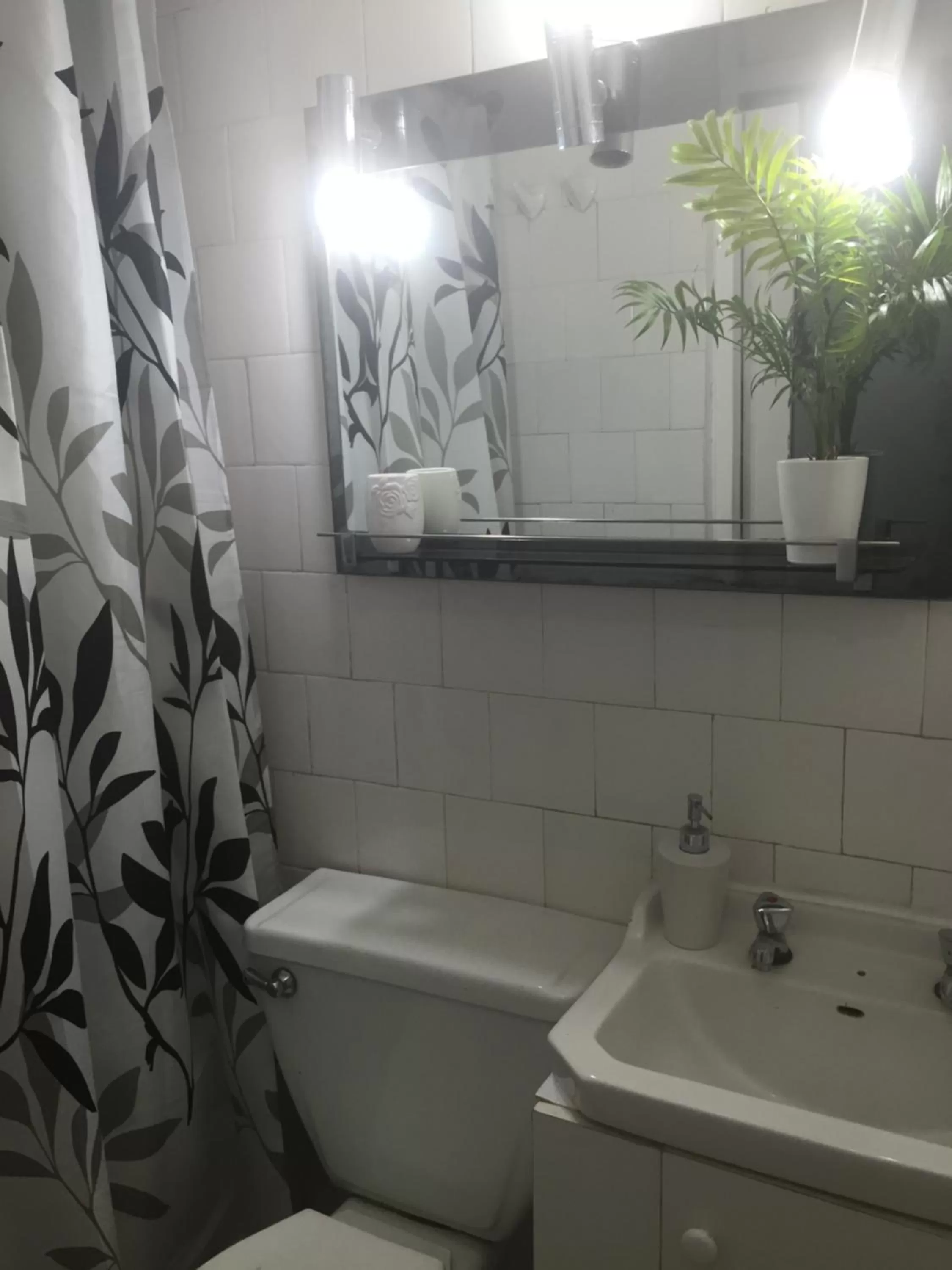 Bathroom in Rent apart Las Condes