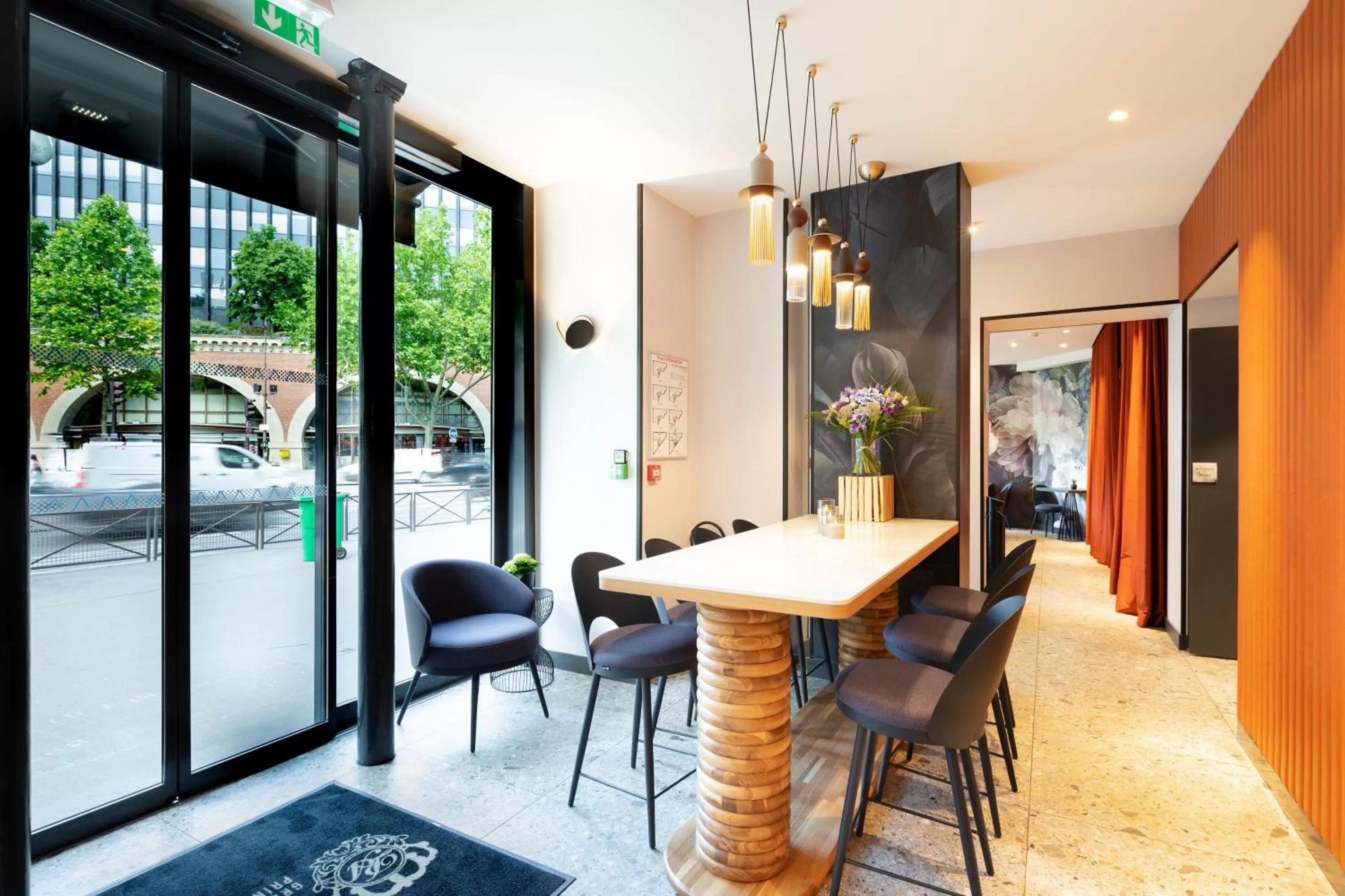 Living room in Hôtel Prince Albert Gare de Lyon