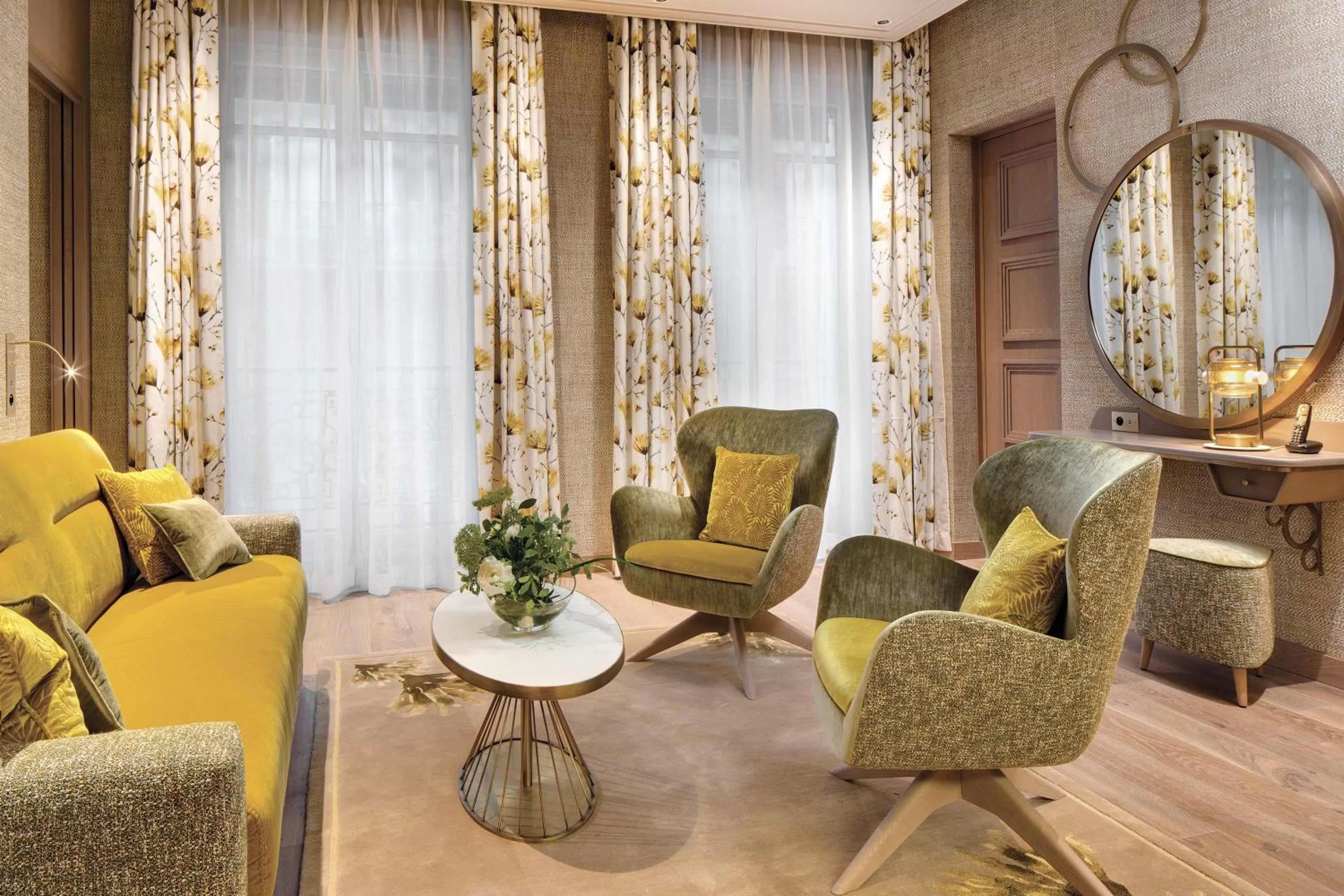 Photo of the whole room in La Demeure Montaigne