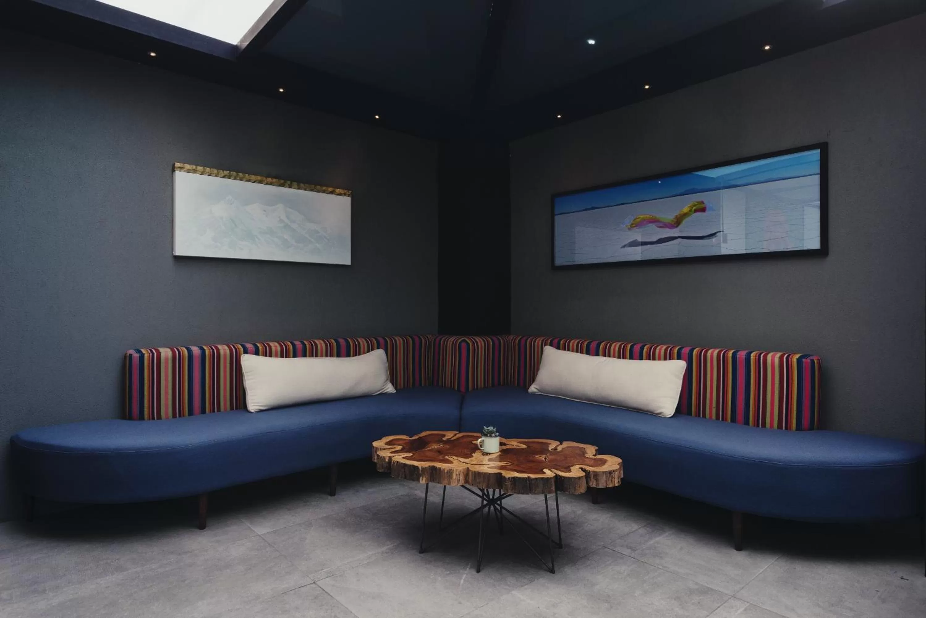 Restaurant/places to eat in Atix Hotel, a Member of Design Hotels