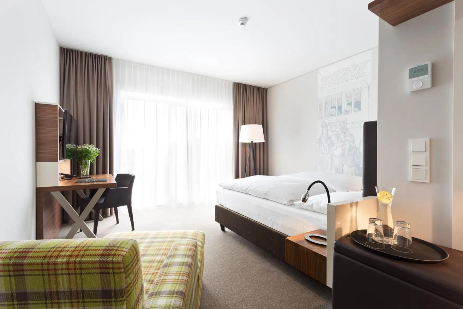 Photo of the whole room, Bed in Hotel 47°