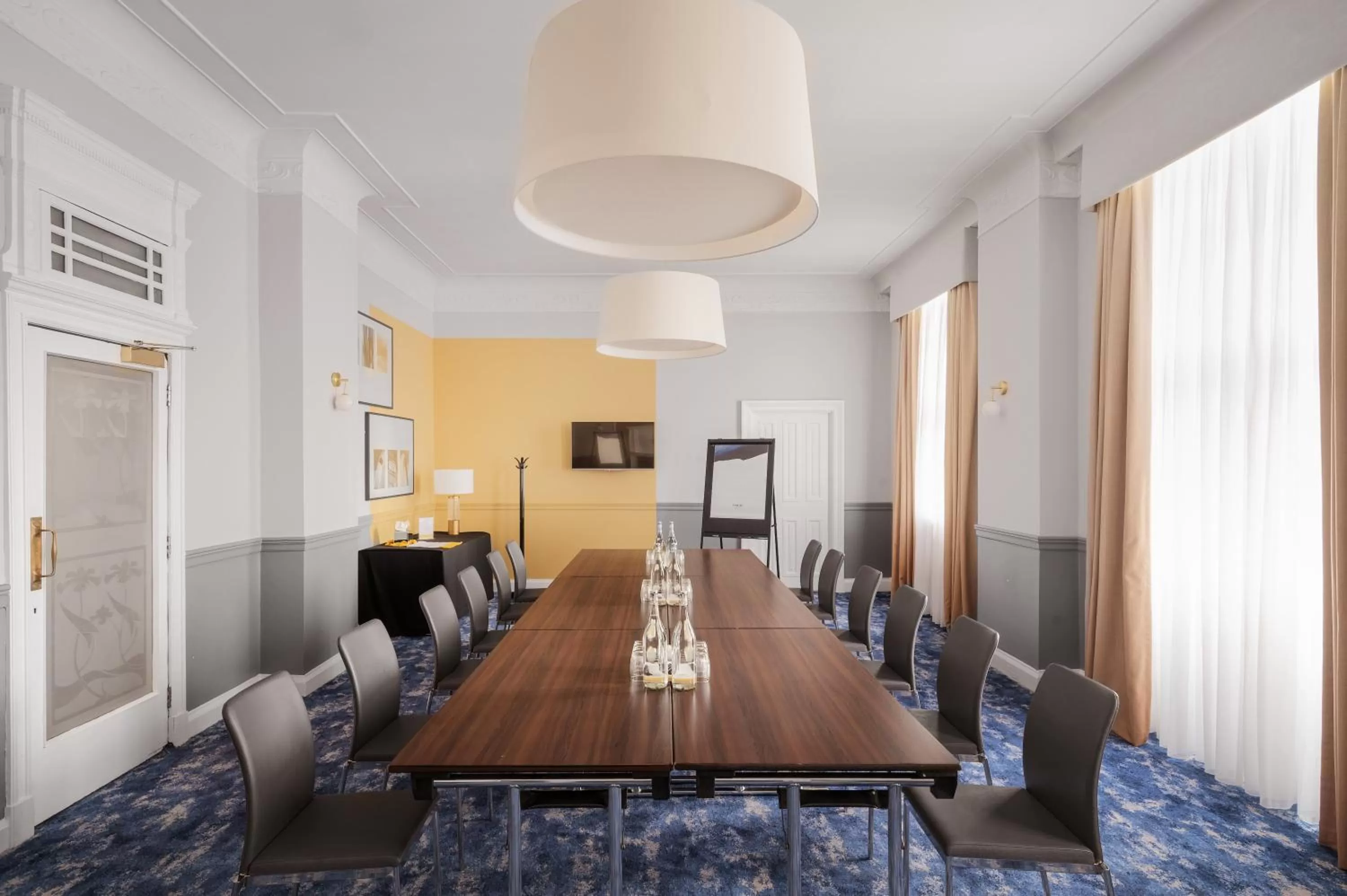 Meeting/conference room in voco Grand Central Glasgow by IHG