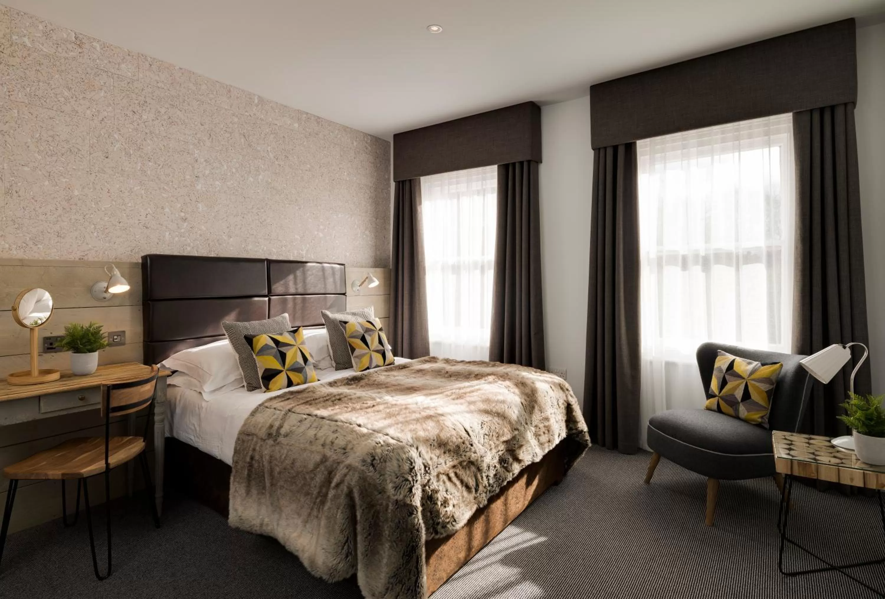 Photo of the whole room, Bed in Jorvik House