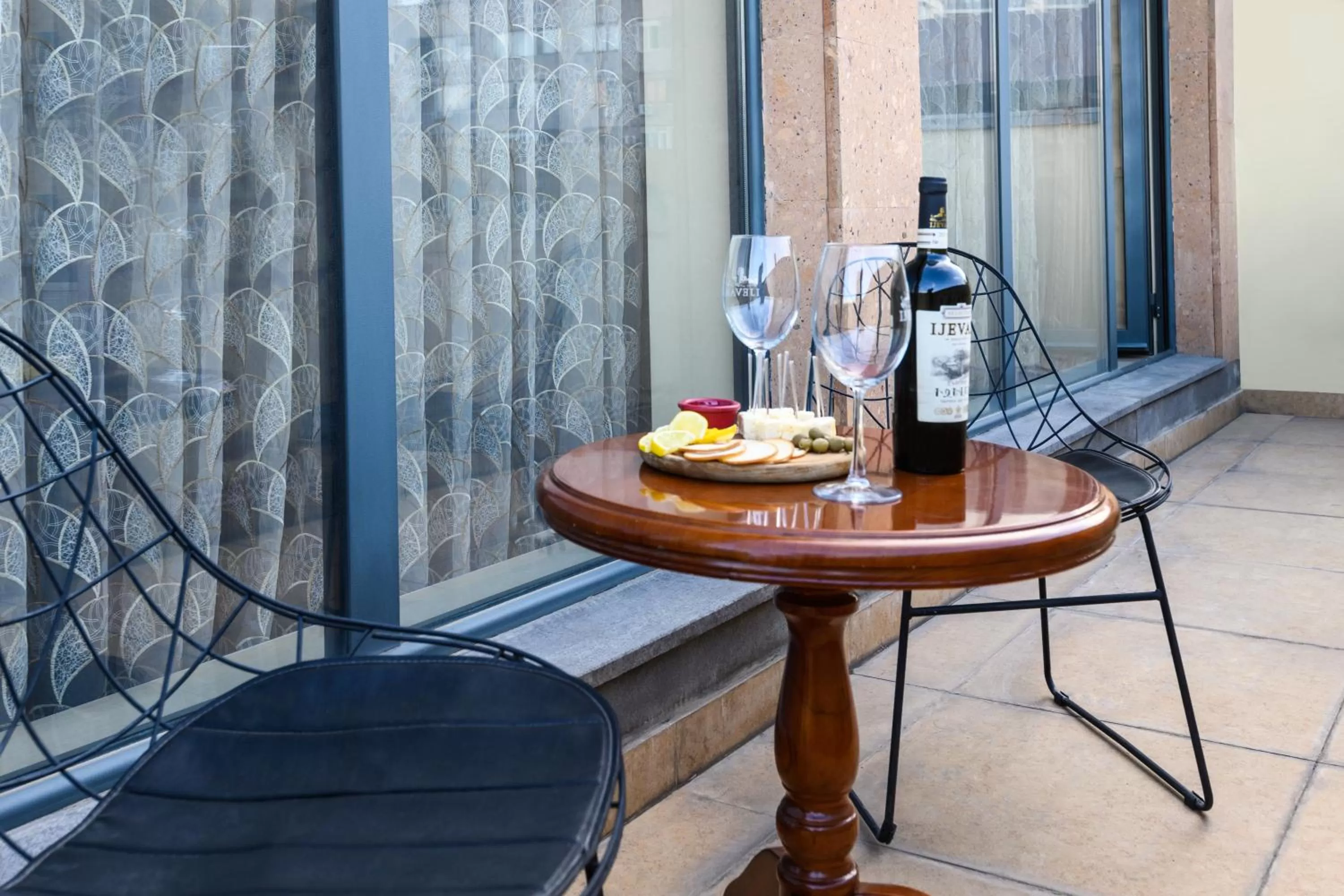 Balcony/Terrace in Royal Plaza by Stellar Hotels, Yerevan