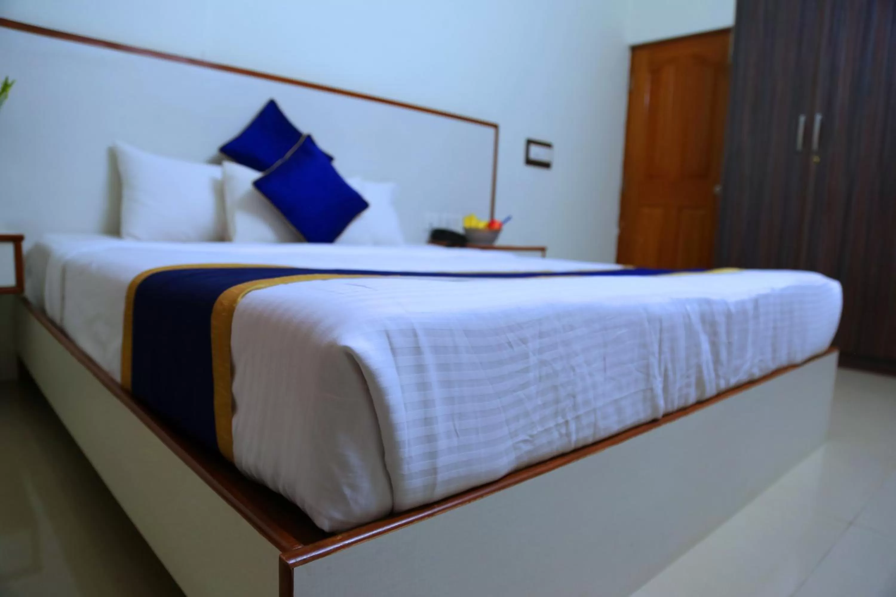 Bed in Airport Gateway Hotel