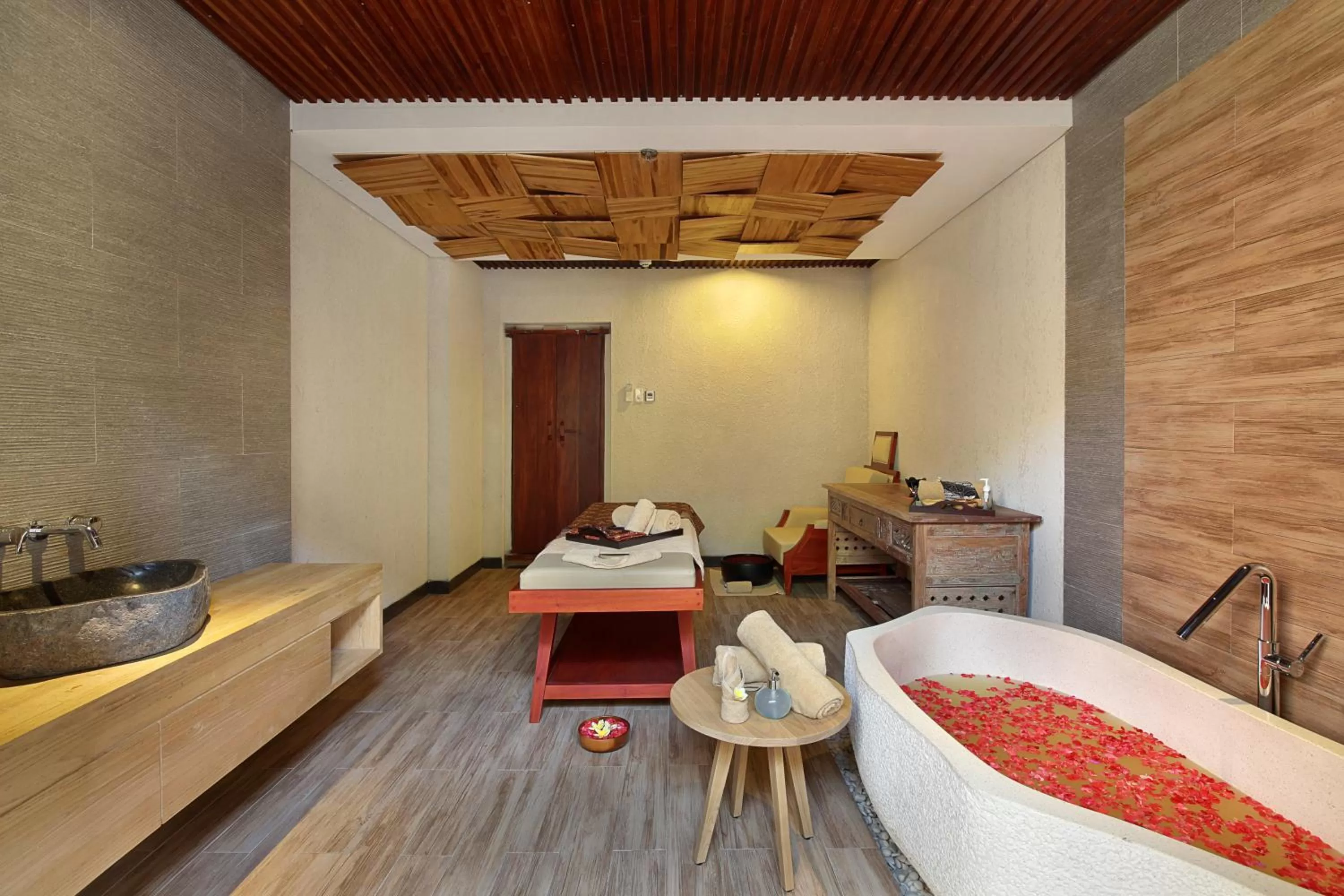 Massage, Bed in Jimbaran Bay Beach Resort and Spa by Prabhu