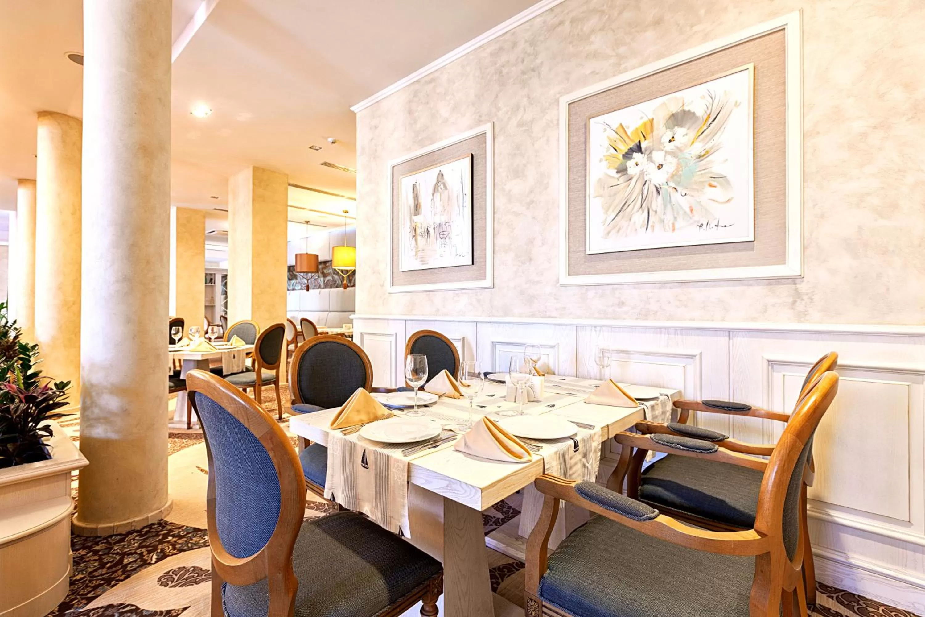 Restaurant/places to eat in Primoretz Grand Hotel & Spa