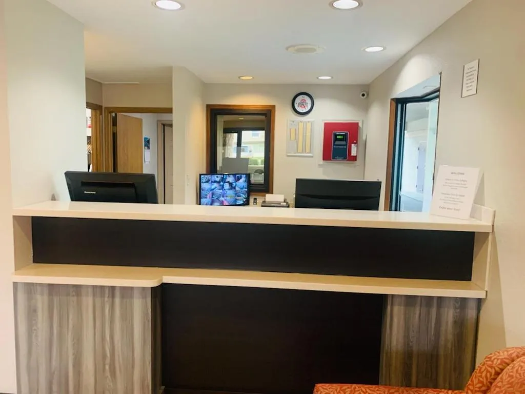 Rodeway Inn Columbus West