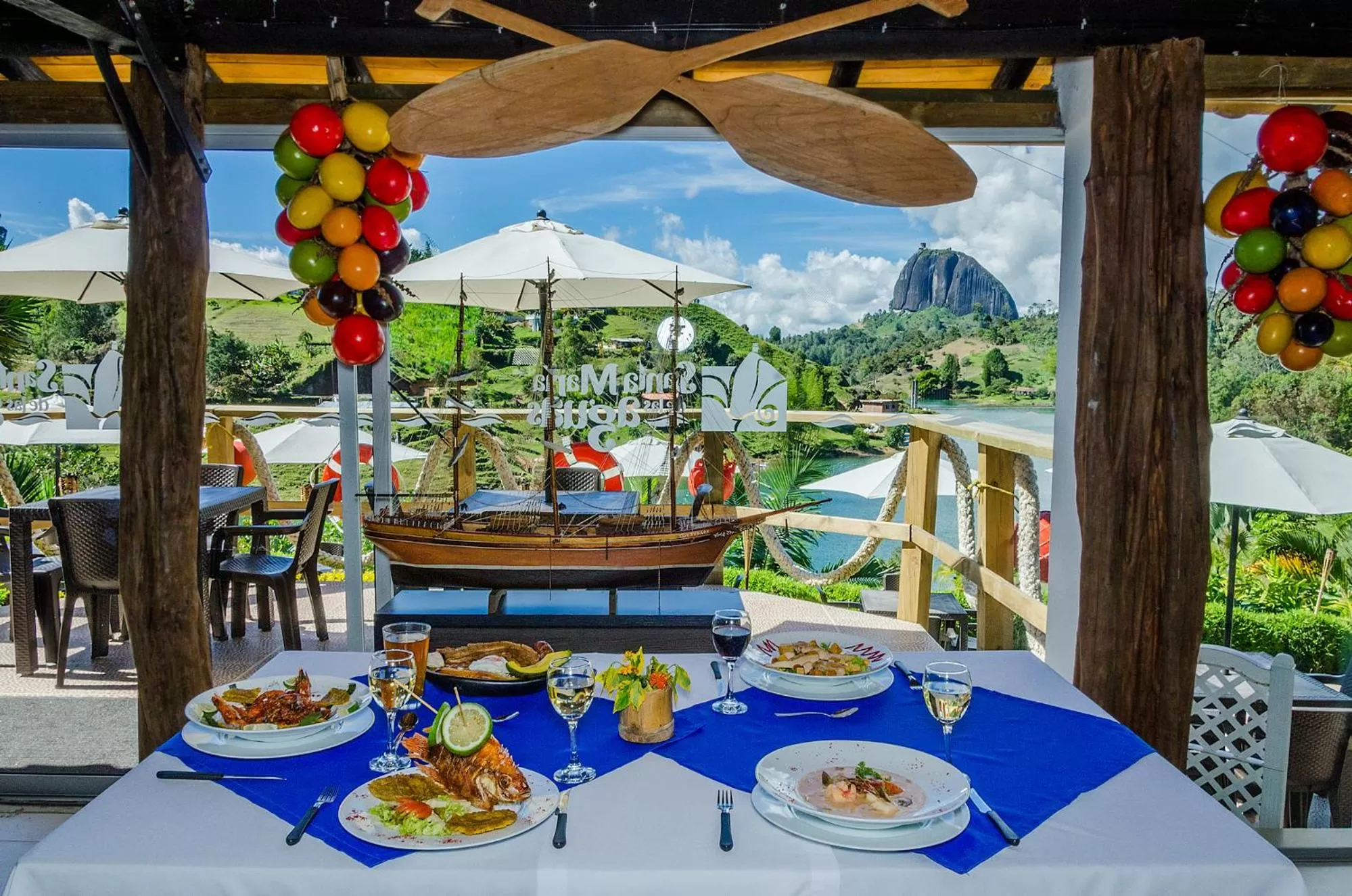 Restaurant/places to eat in Hotel Santa Maria de las Aguas Peñol