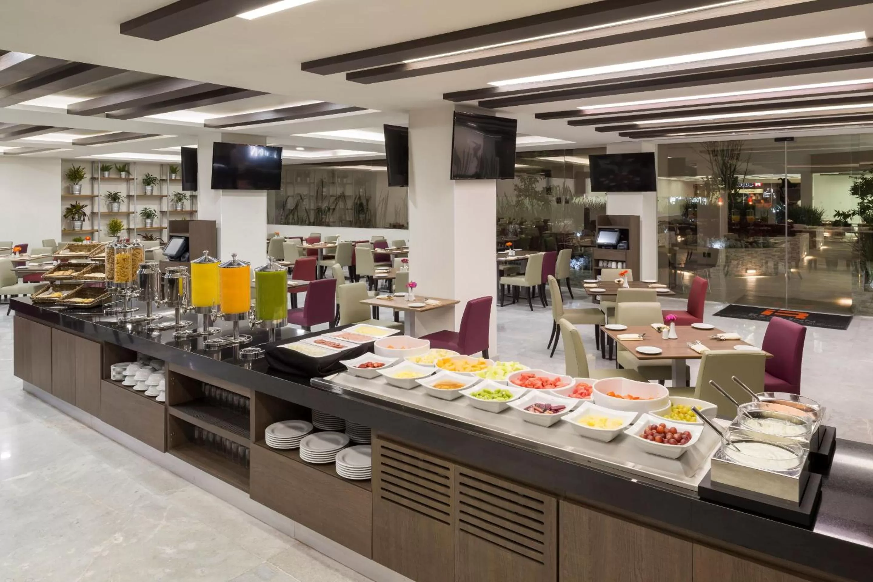 Restaurant/places to eat in Real Inn Celaya