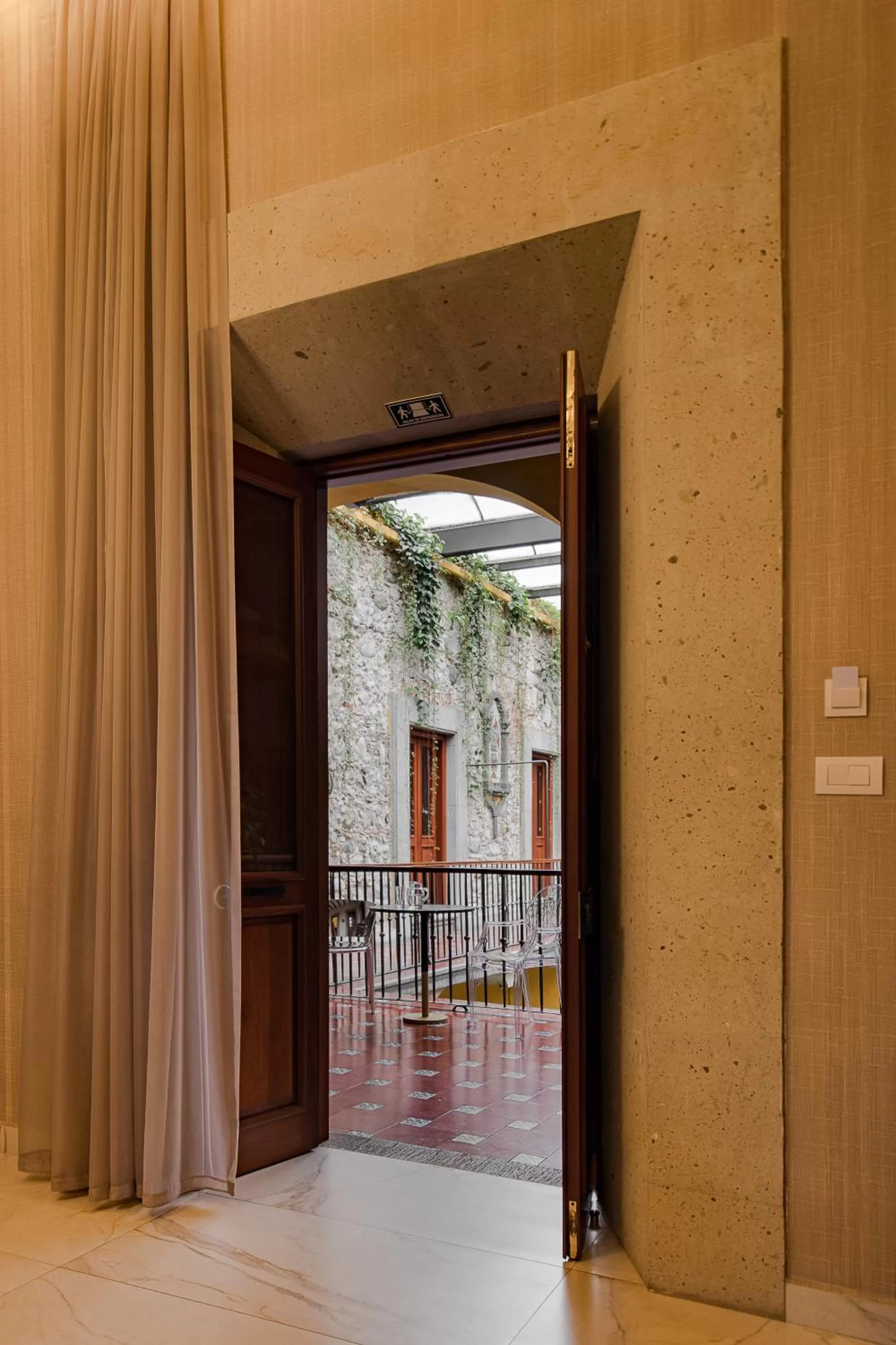 Inner courtyard view in Hotel Boutique Casa Zevallos