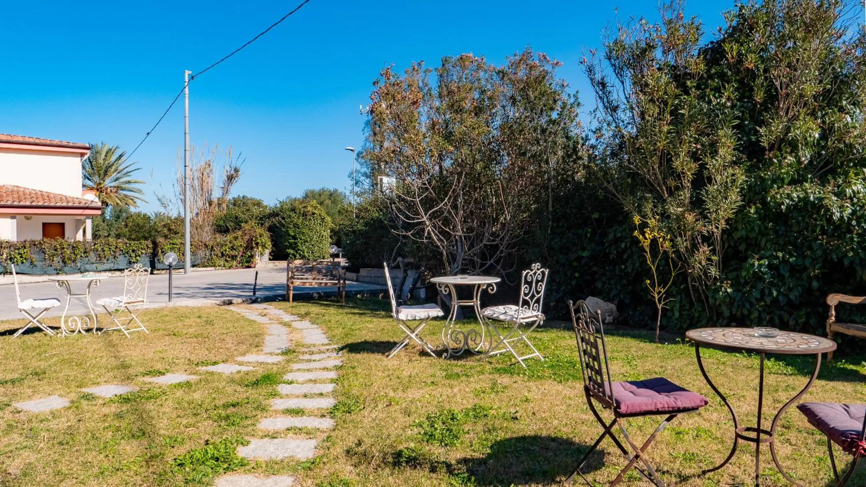 Garden in QUADRIFOGLIO Affittacamere