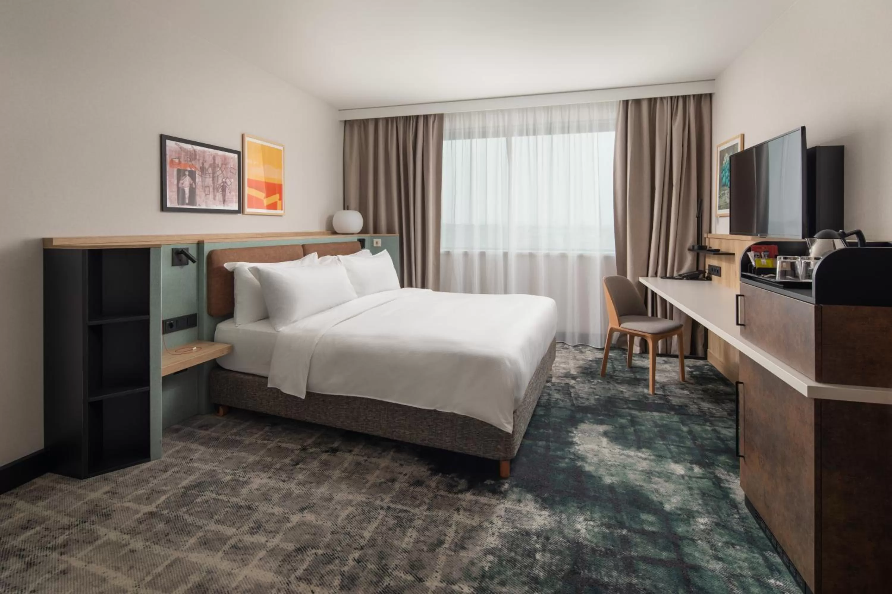 Photo of the whole room, Bed in Crowne Plaza Budapest by IHG