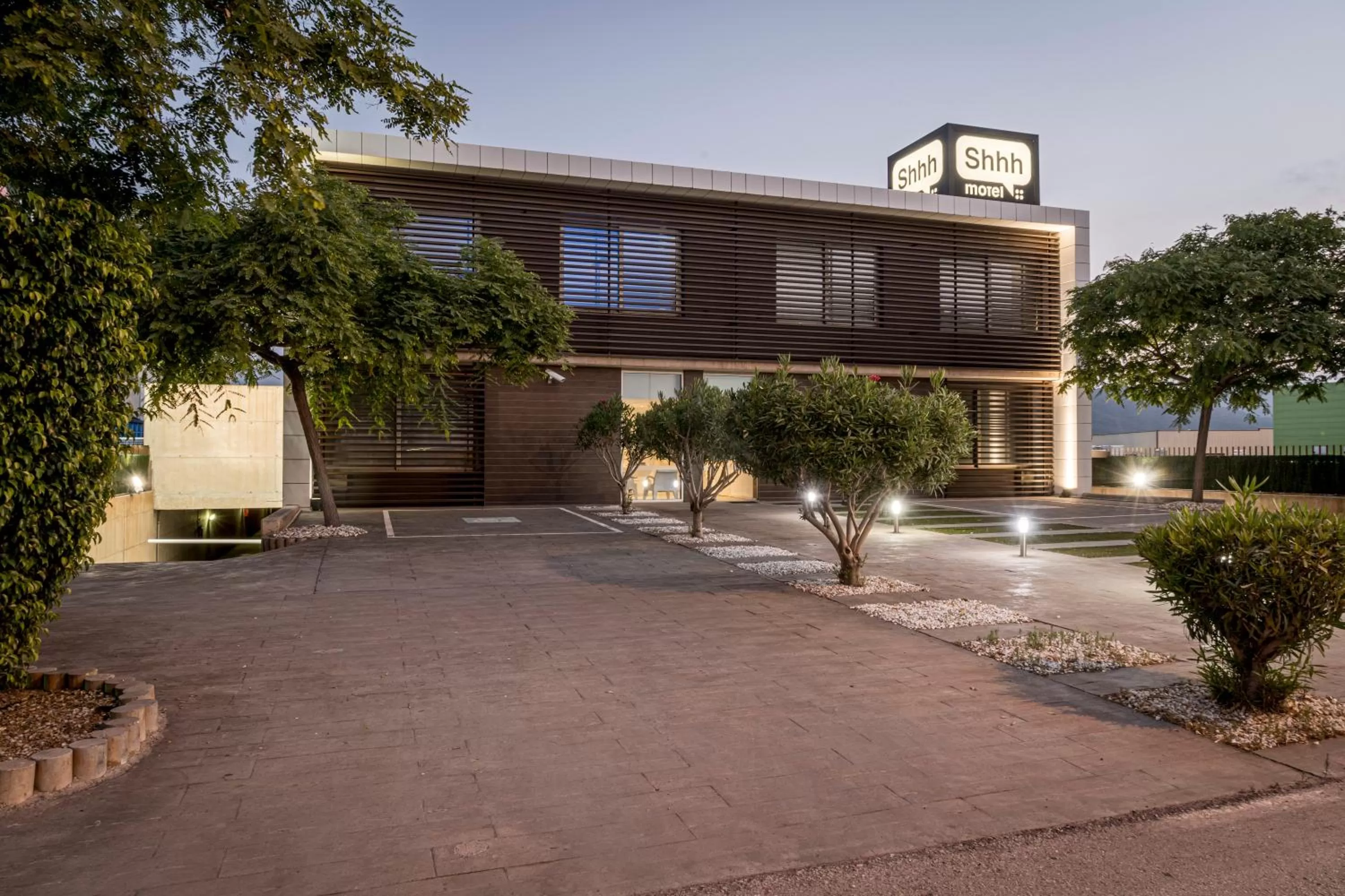 Property building in Shhh