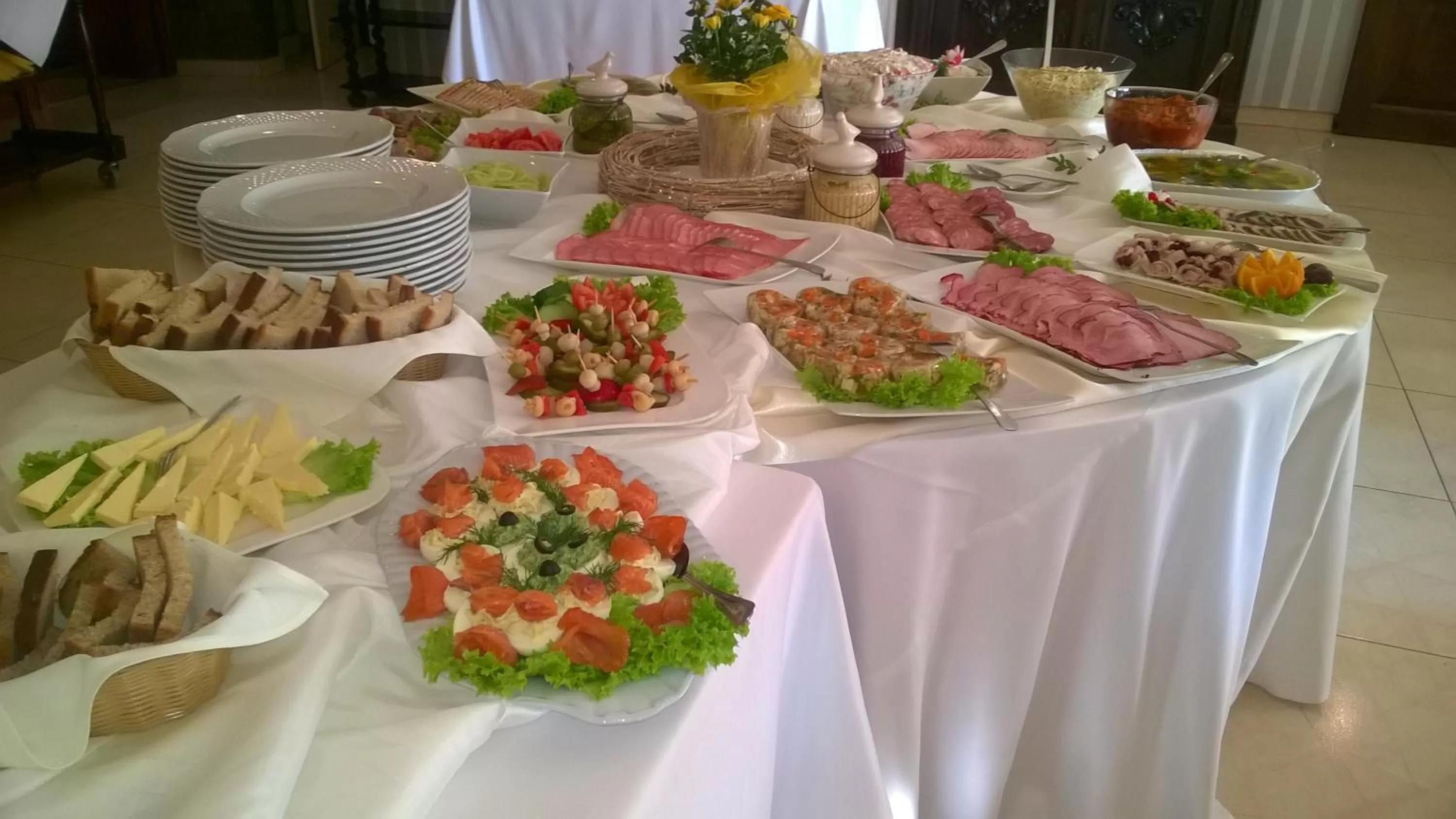 Buffet breakfast, Food in Centrum Ulan Spa
