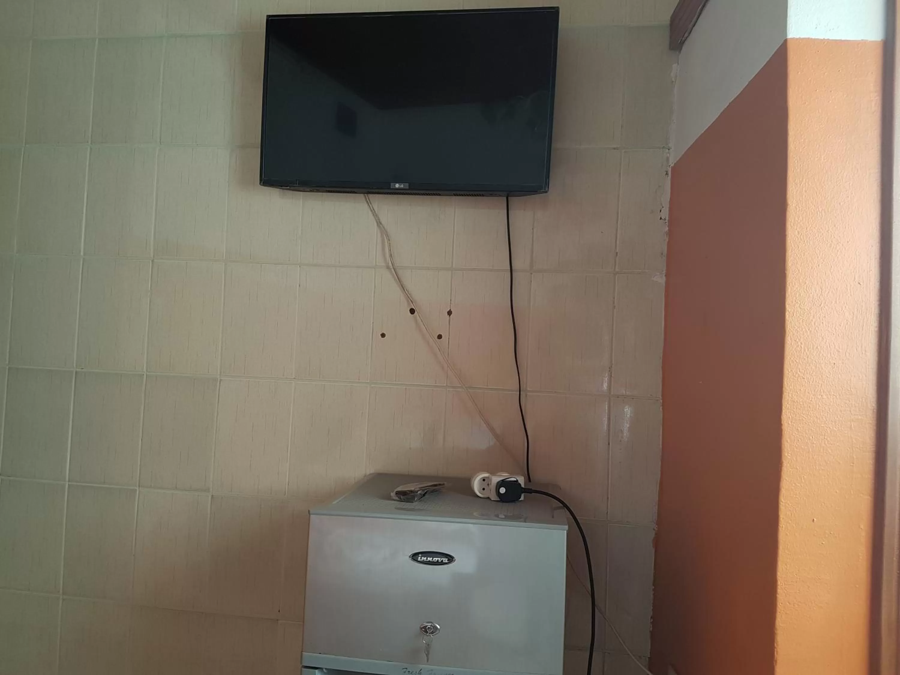 TV/Entertainment Center in Maison Rose