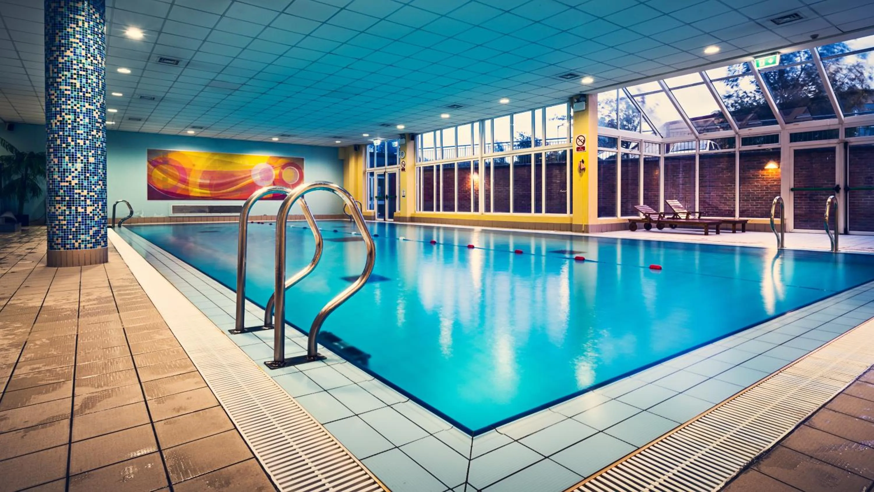 Swimming pool in Cavan Crystal Hotel