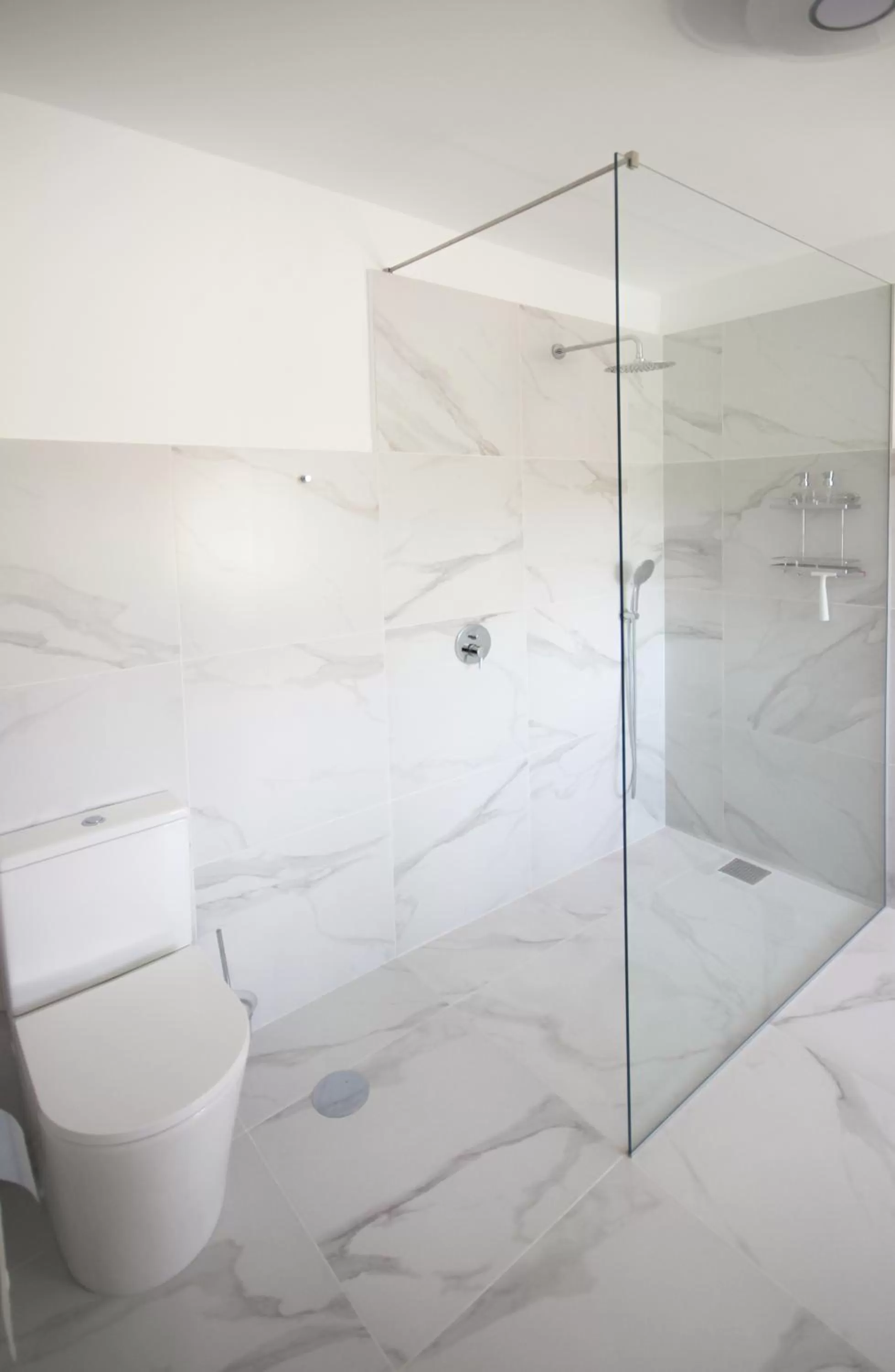 Shower, Bathroom in B&B Villa Branca Barreiros AL98139