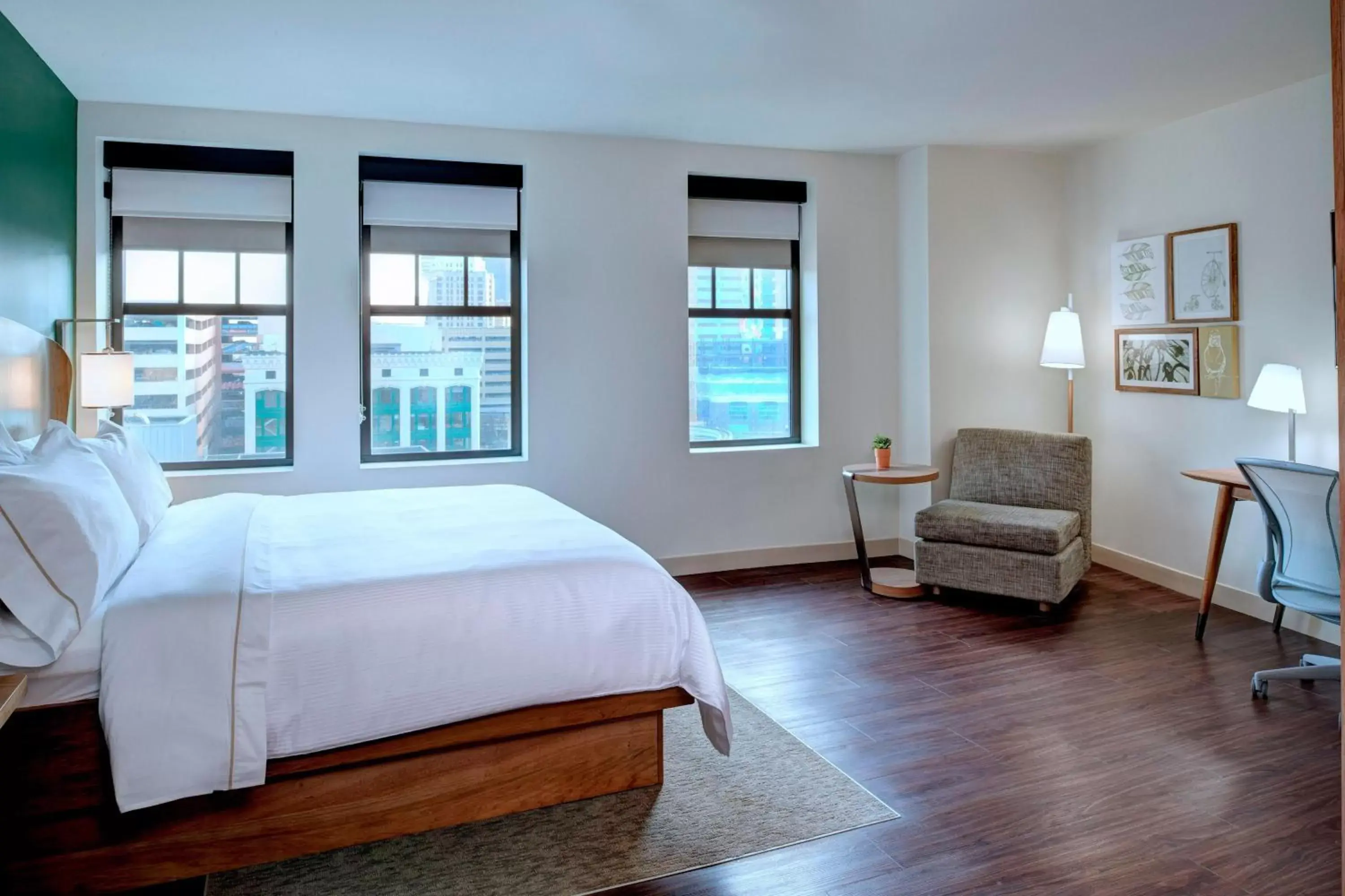 King Studio in Element Detroit at the Metropolitan King Studio in Element Detroit at the Metropolitan