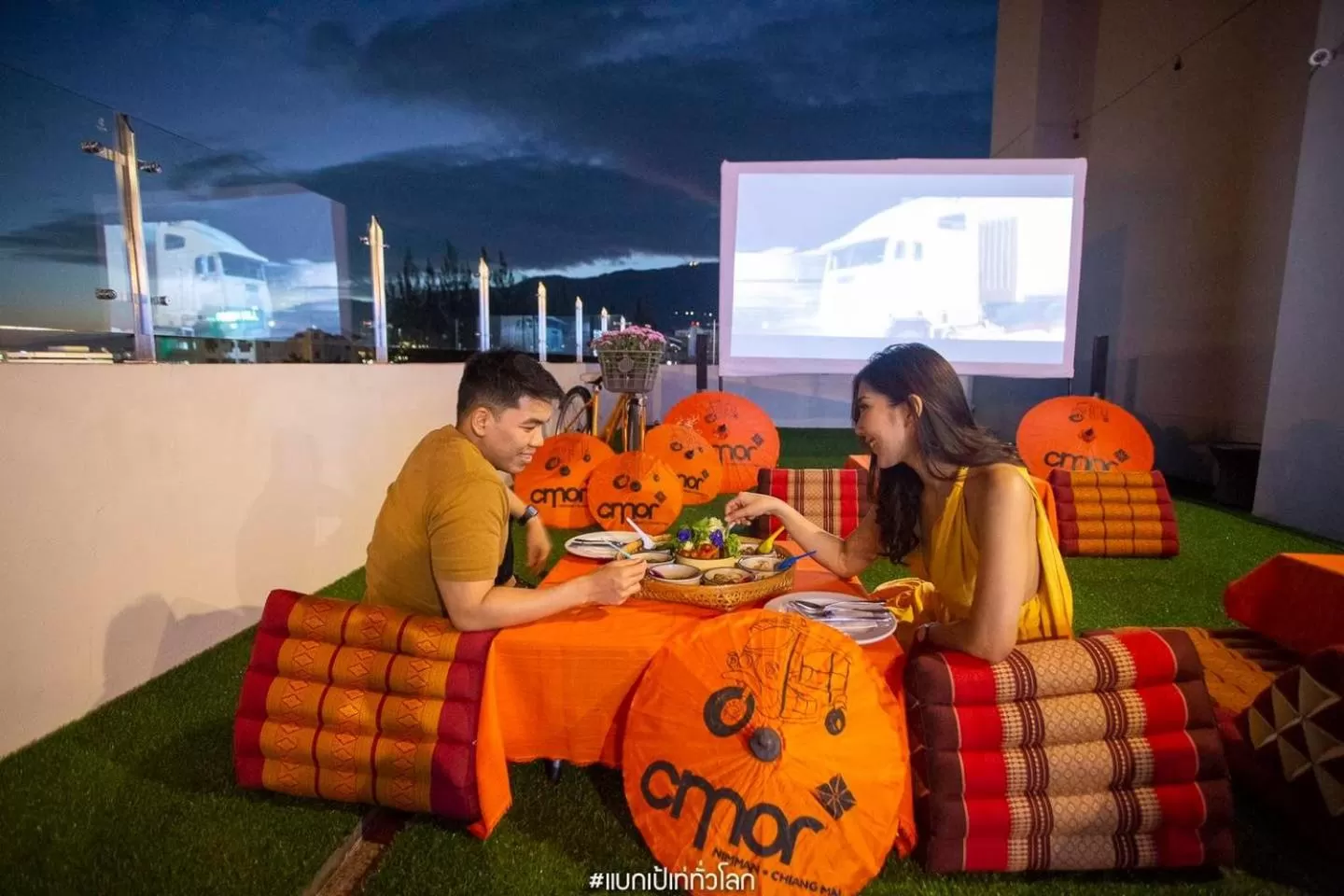 Restaurant/places to eat in Cmor Nimman by Recall Hotels