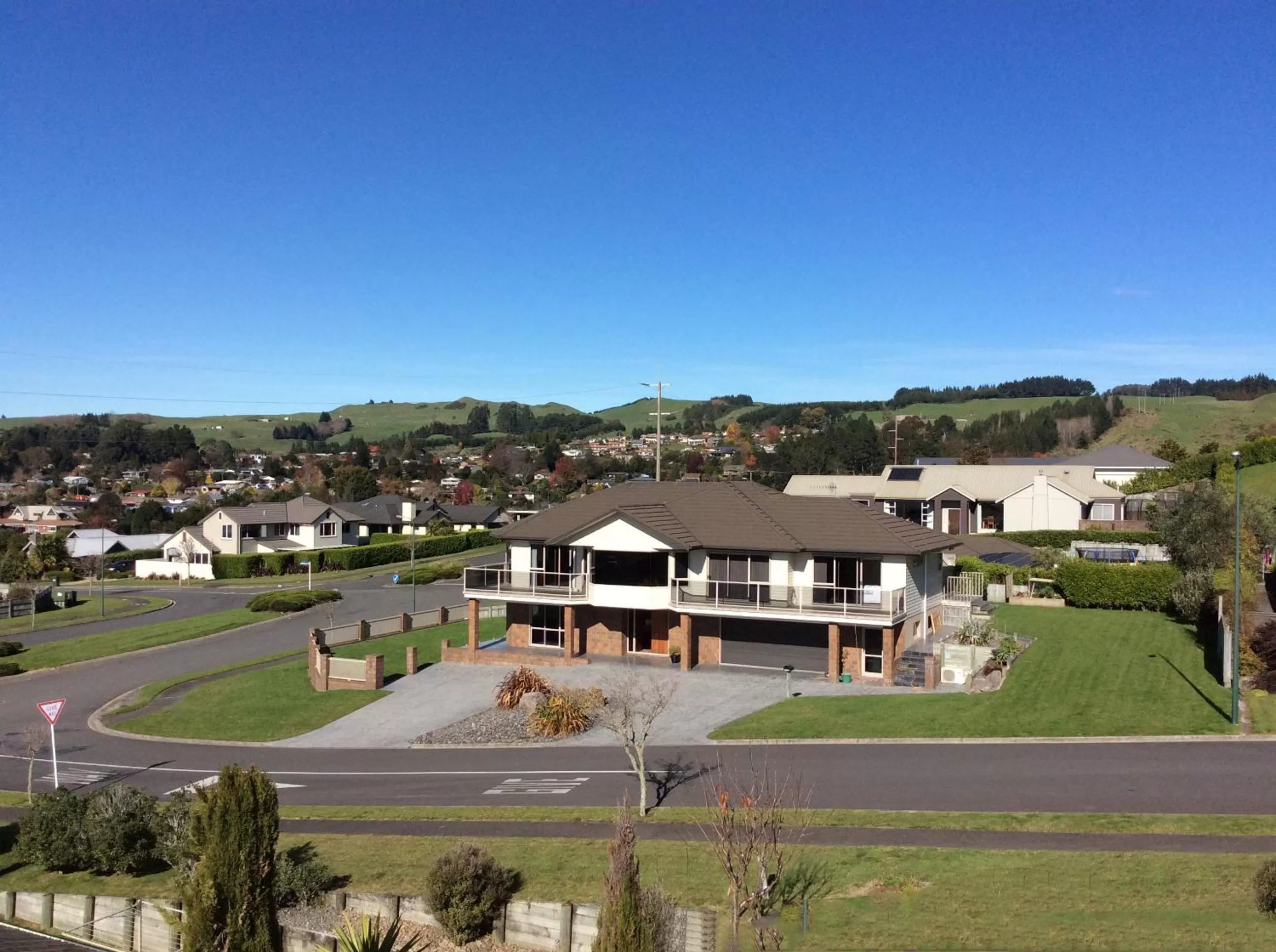 Property building in Rotorua Views B&B/Apartment