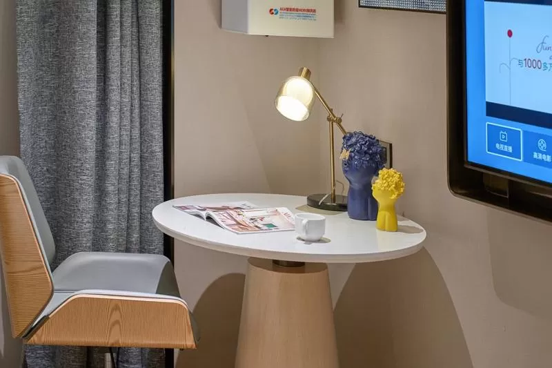 TV/Entertainment Center in Fengyue Light Shang Hotel Guangzhou Baiyun Airport Store