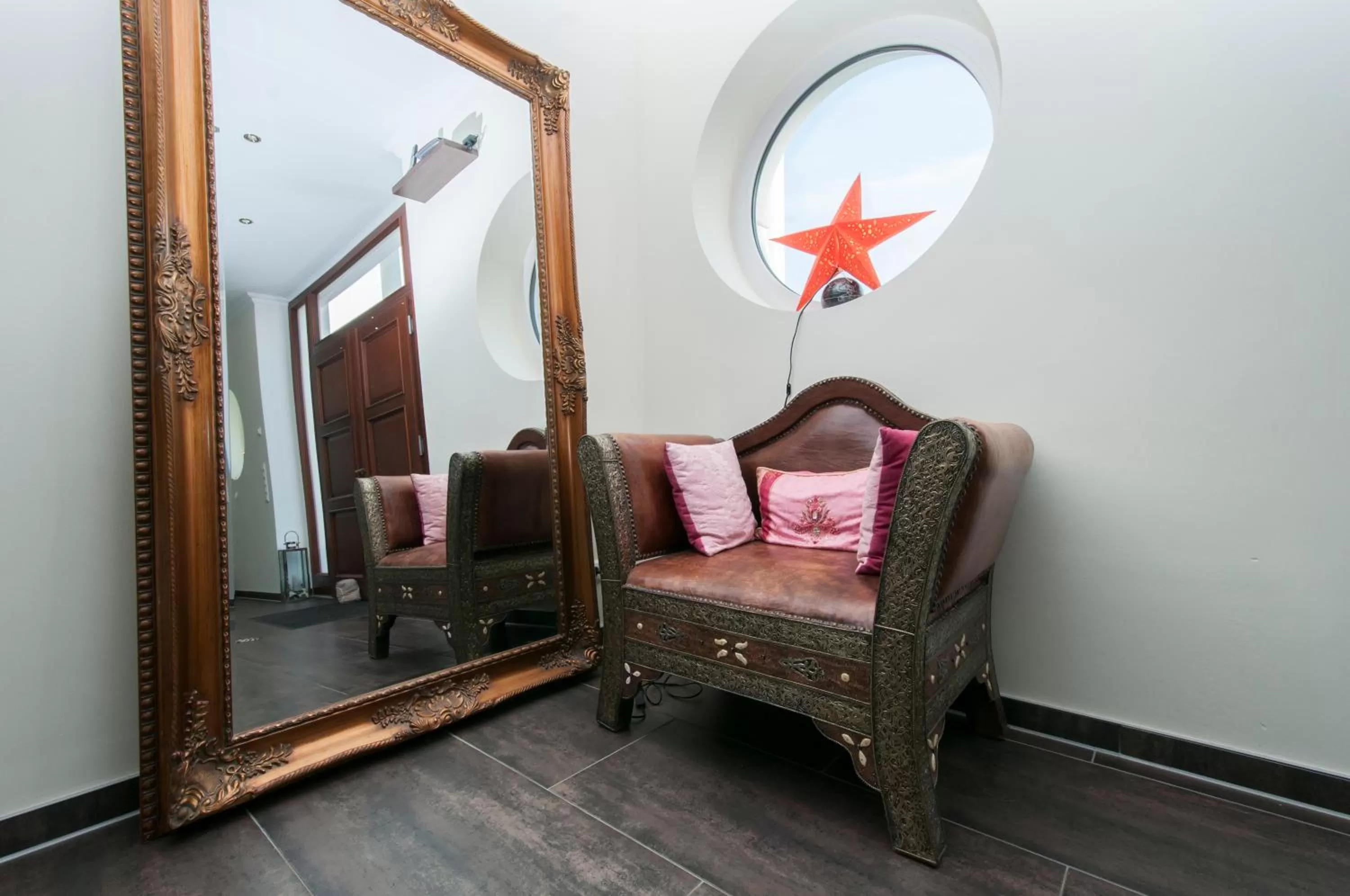 Decorative detail in Hotel Villa Altes Land