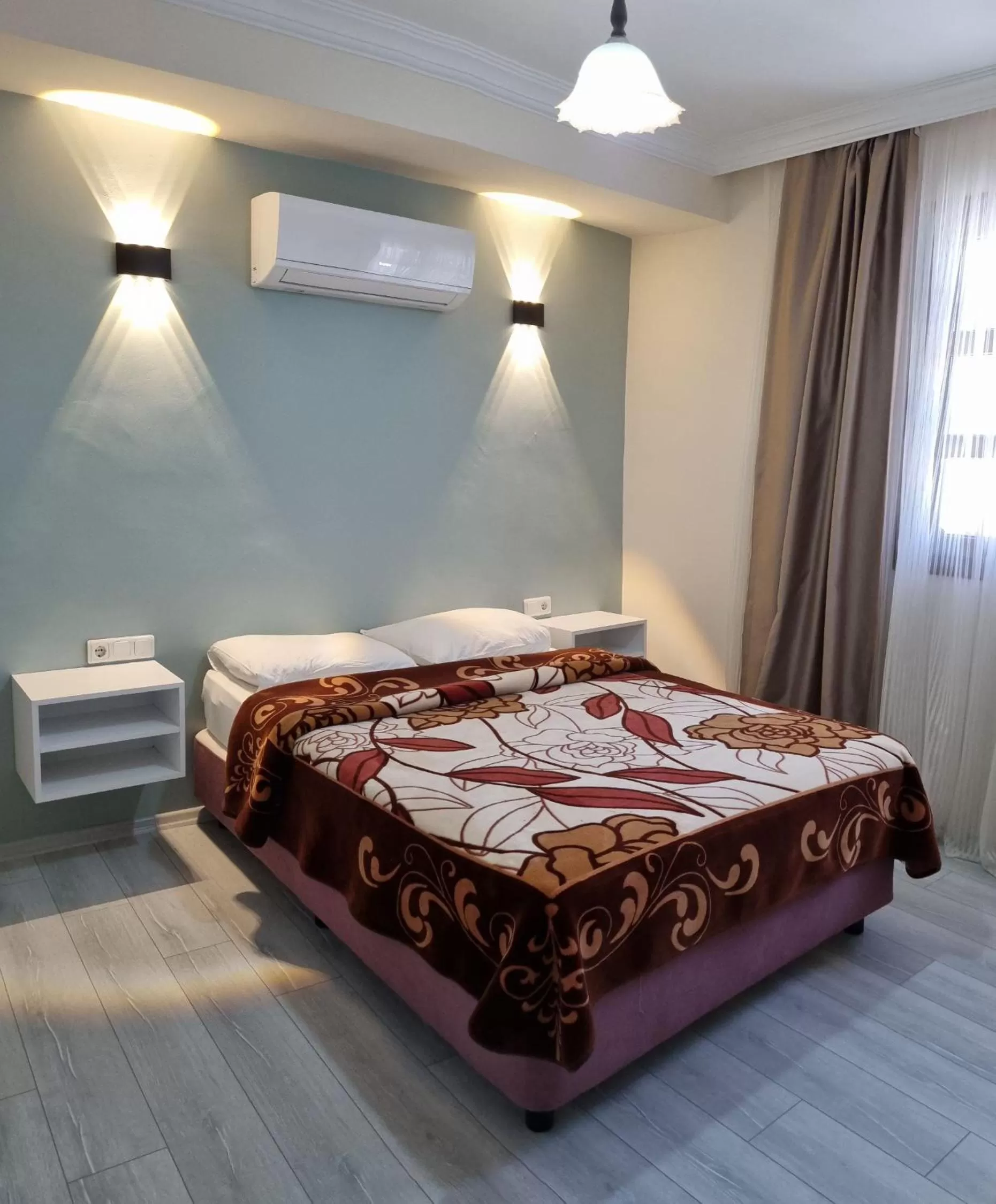 Deluxe Double Room with Garden View in Sezgin Hotel