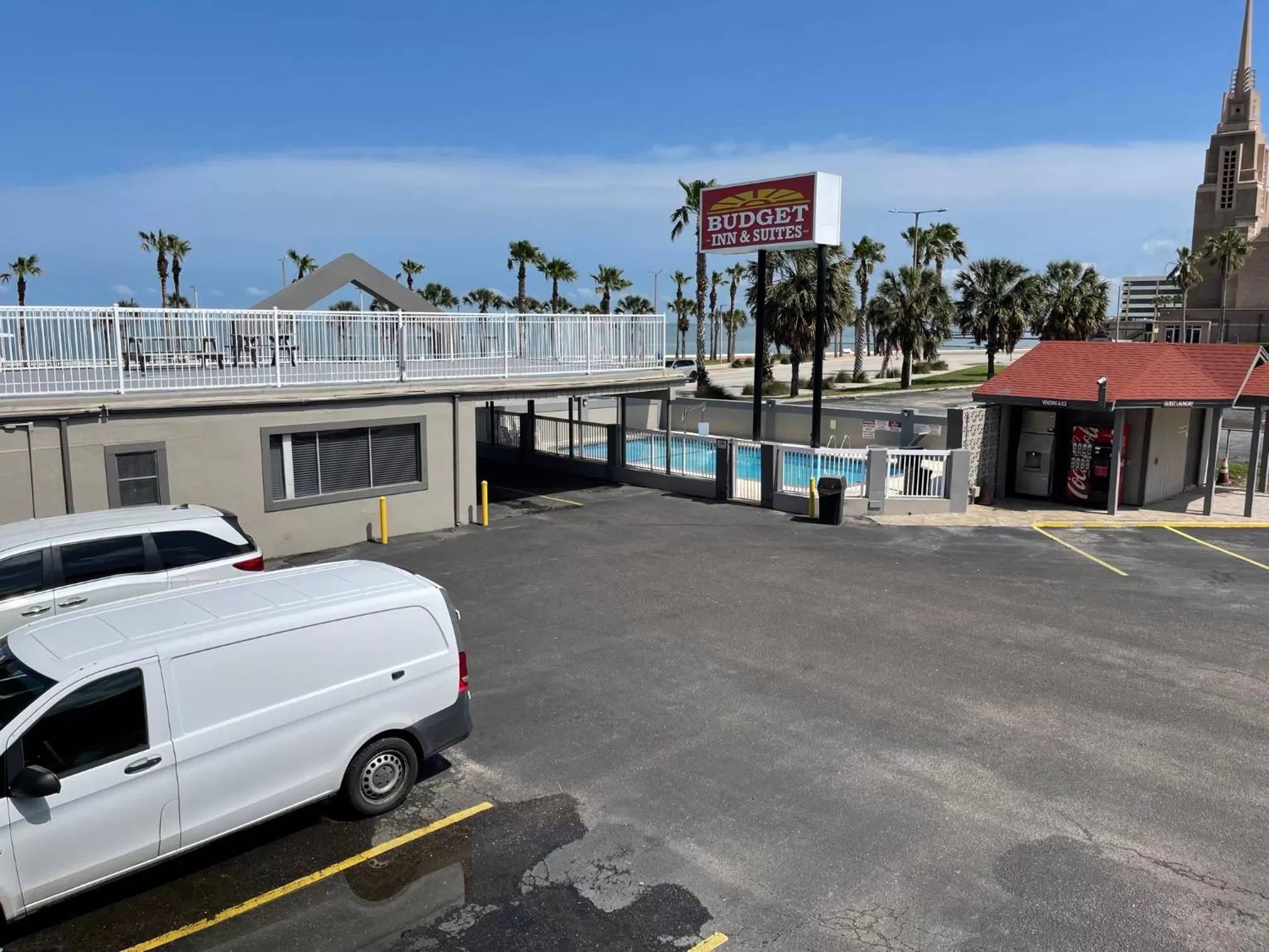 Parking in Budget Inn and Suites Corpus Christi
