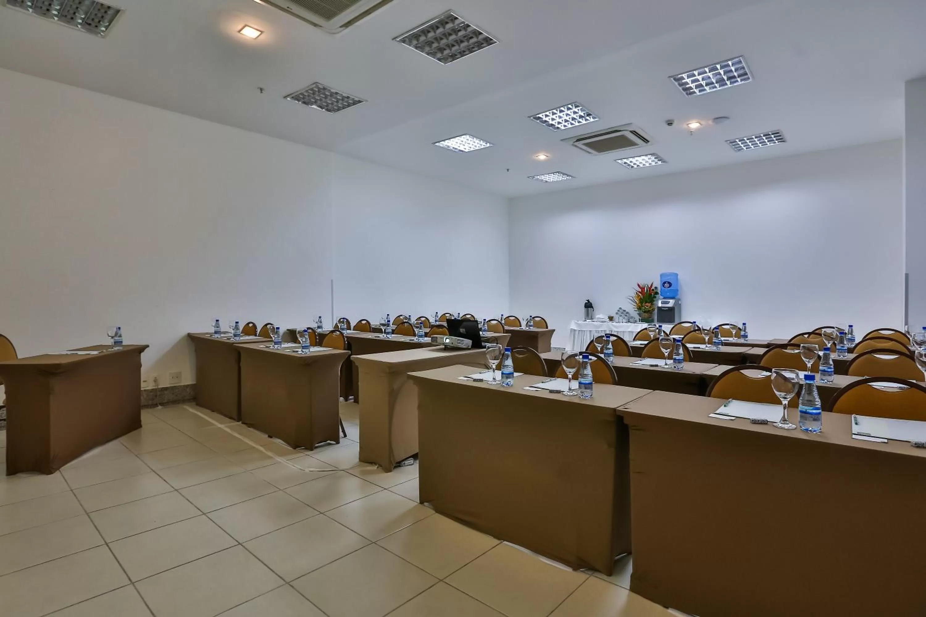 Business facilities in Quality Hotel Manaus