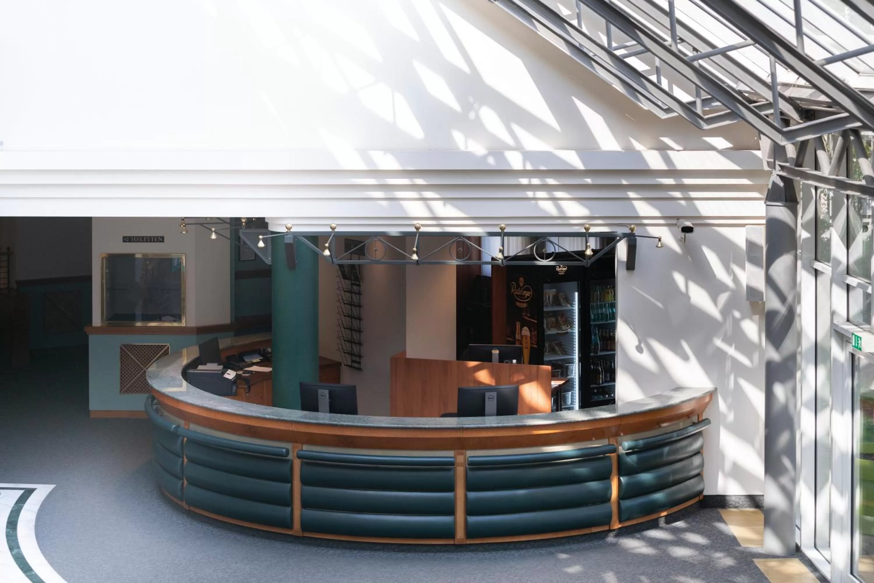 Lobby or reception in Seminaris Hotel Leipzig