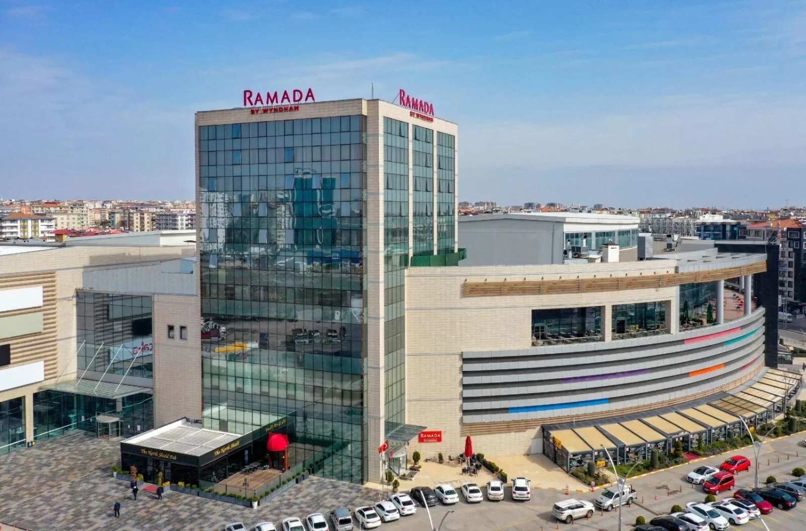 Property building in Ramada by Wyndham Diyarbakir