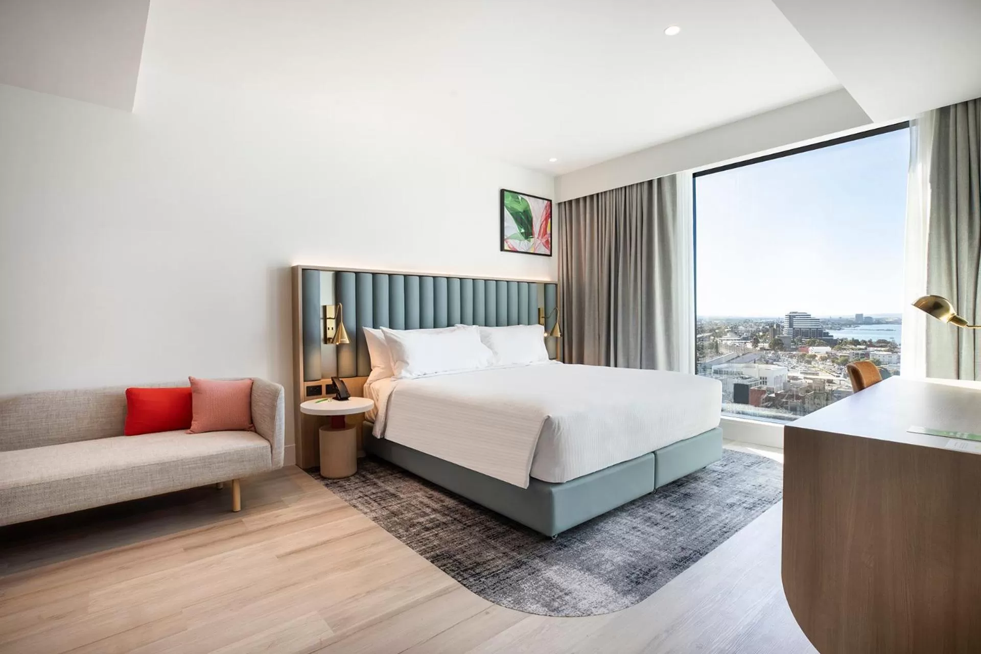 Bed in Holiday Inn & Suites Geelong by IHG