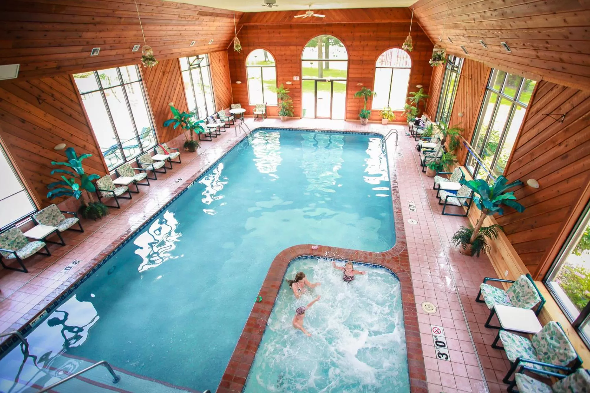 Swimming pool in Aloha Beach Resort